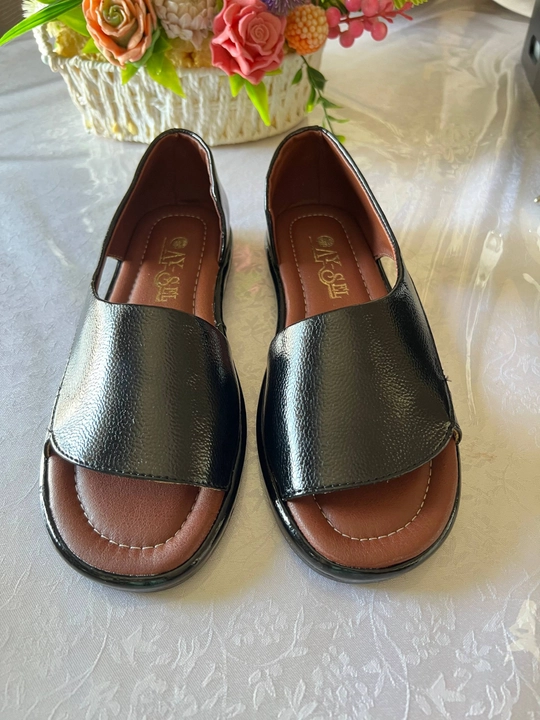 Ayollar poyabzali, ochiq uchli yozgi sandallar, 36-40-o‘lchamlar