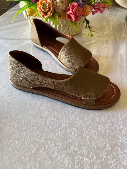 Ayollar poyabzali, ochiq uchli yozgi sandallar, 36-40-o‘lchamlar