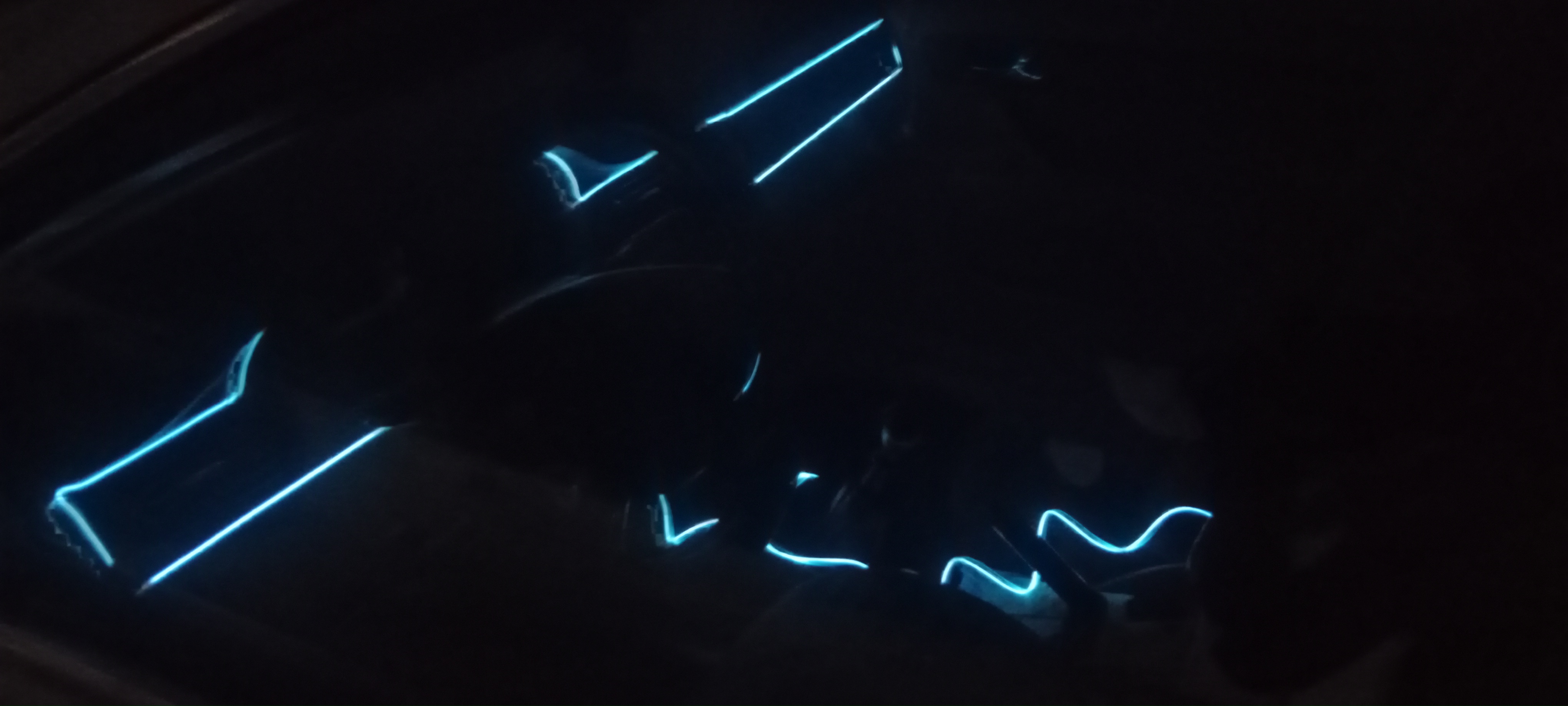Светодиодная лента для авто, неоновая LED подсветка в машину