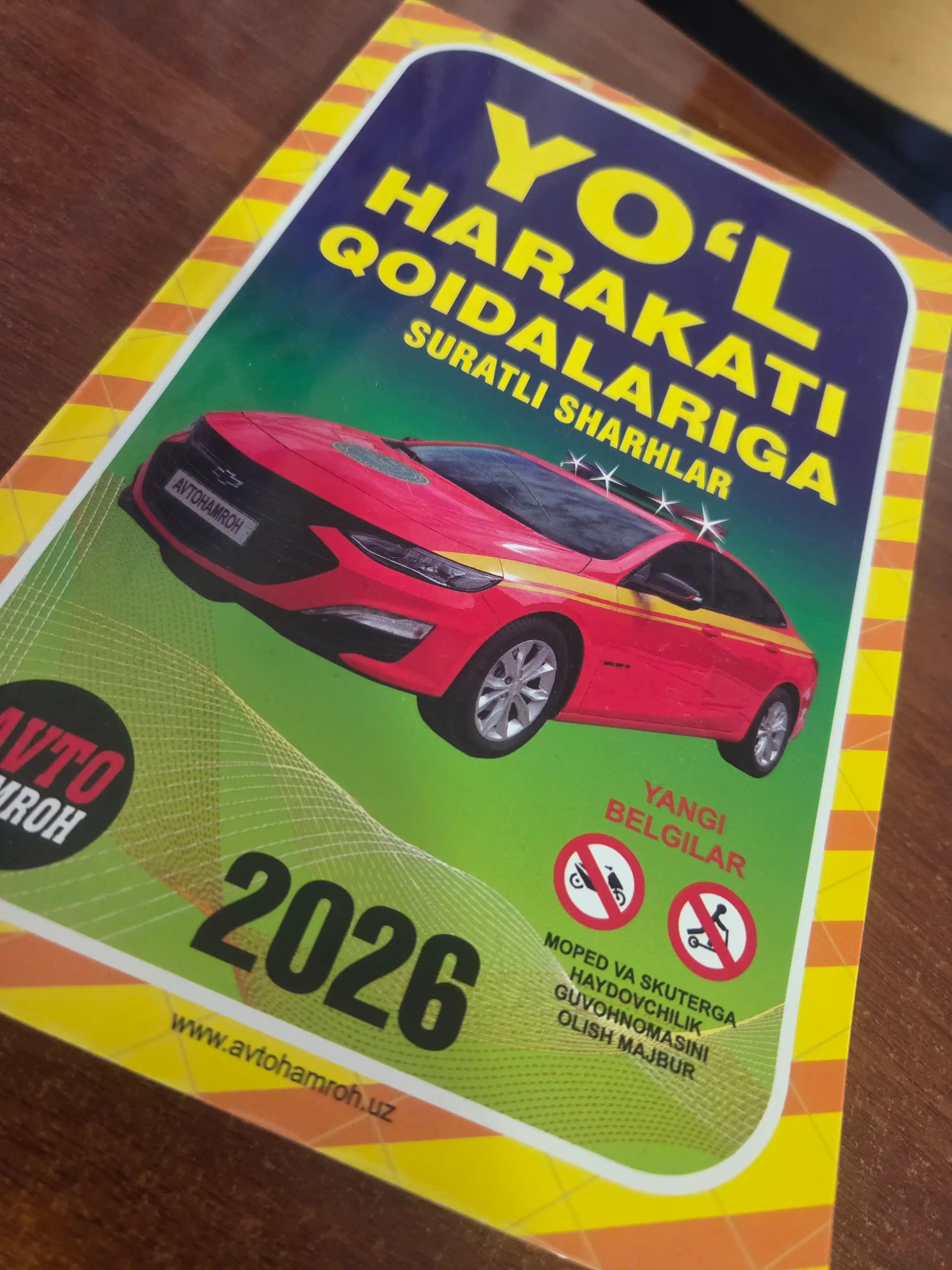 Yo‘l harakati qoidalariga suratli sharhlar, lotincha, 240 bet, yumshoq muqova