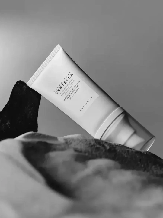 Солнцезащитный крем с центеллой SPF 50+ Skin1004 Madagascar Centella SPF50+ PA++++, 50 мл