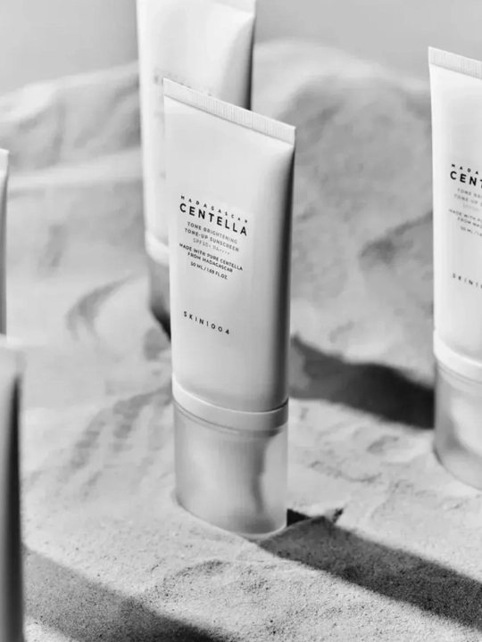 Солнцезащитный крем с центеллой SPF 50+ Skin1004 Madagascar Centella SPF50+ PA++++, 50 мл