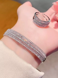 Серебряный