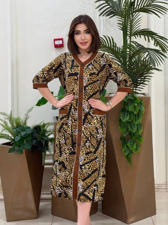 Tugmali ayollar uy xalati - 