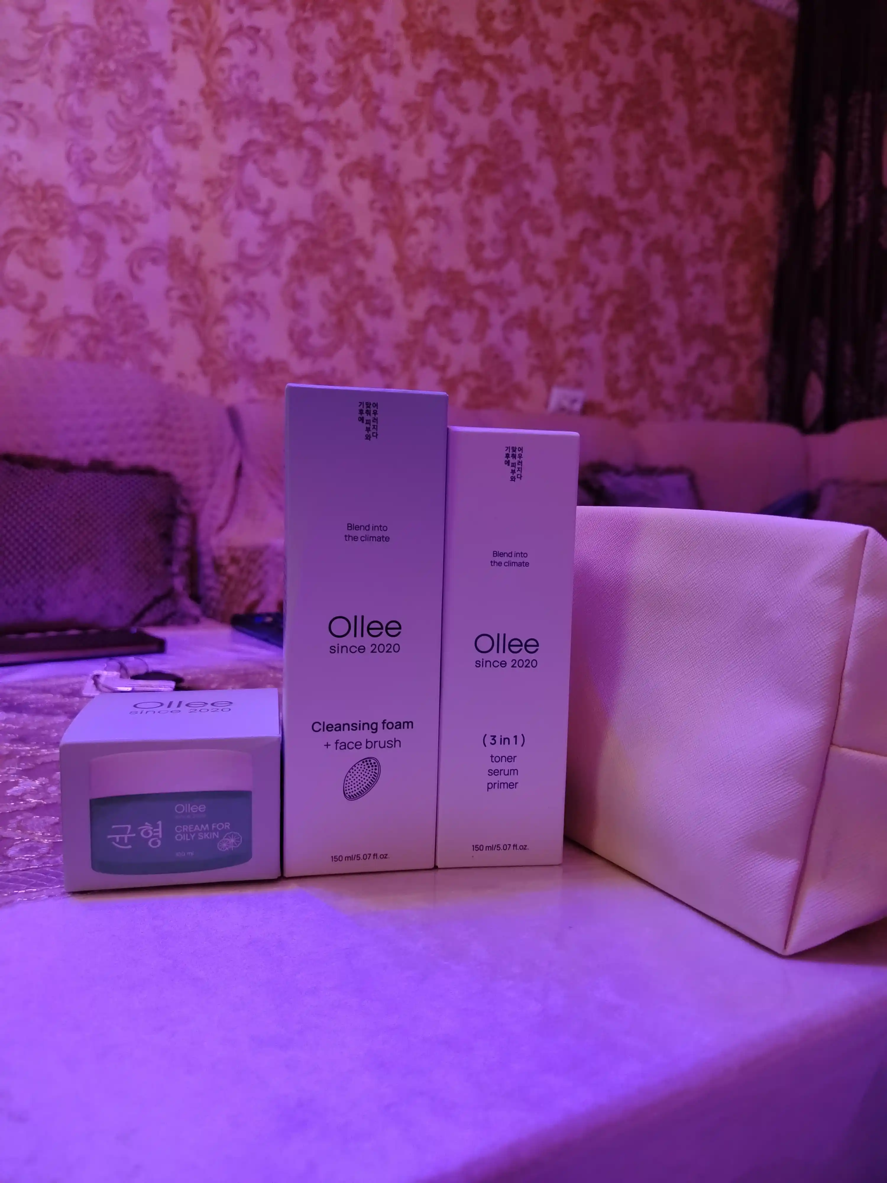 Kosmetik sovg‘a to‘plami Ollee yuz va tana parvarishi, namlantirish va tozalash uchun