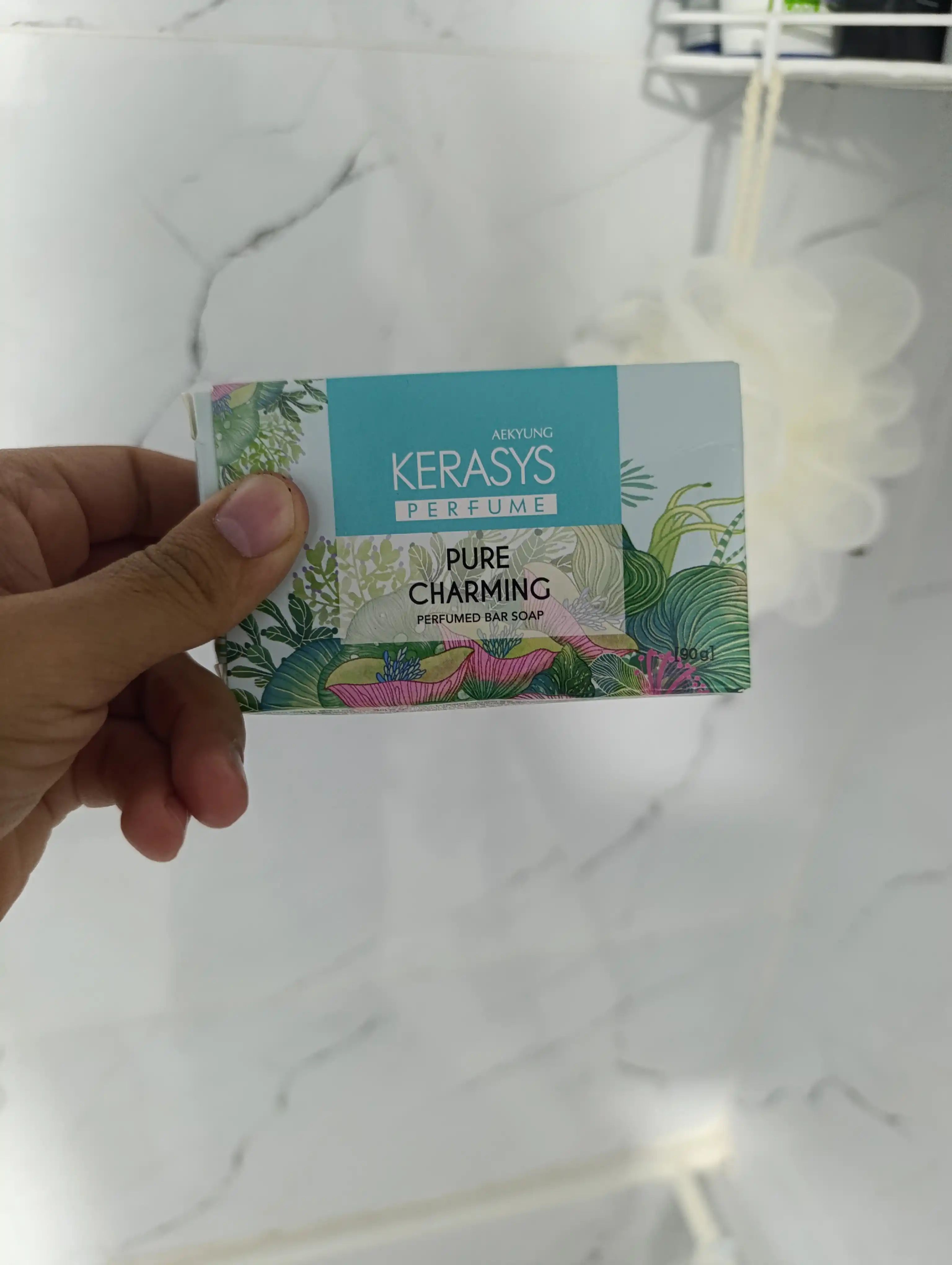 Kerasys kosmetik, xushbo‘ylantirilgan, ozuqaviy, namlovchi, yog‘sizlantiruvchi sovuni
