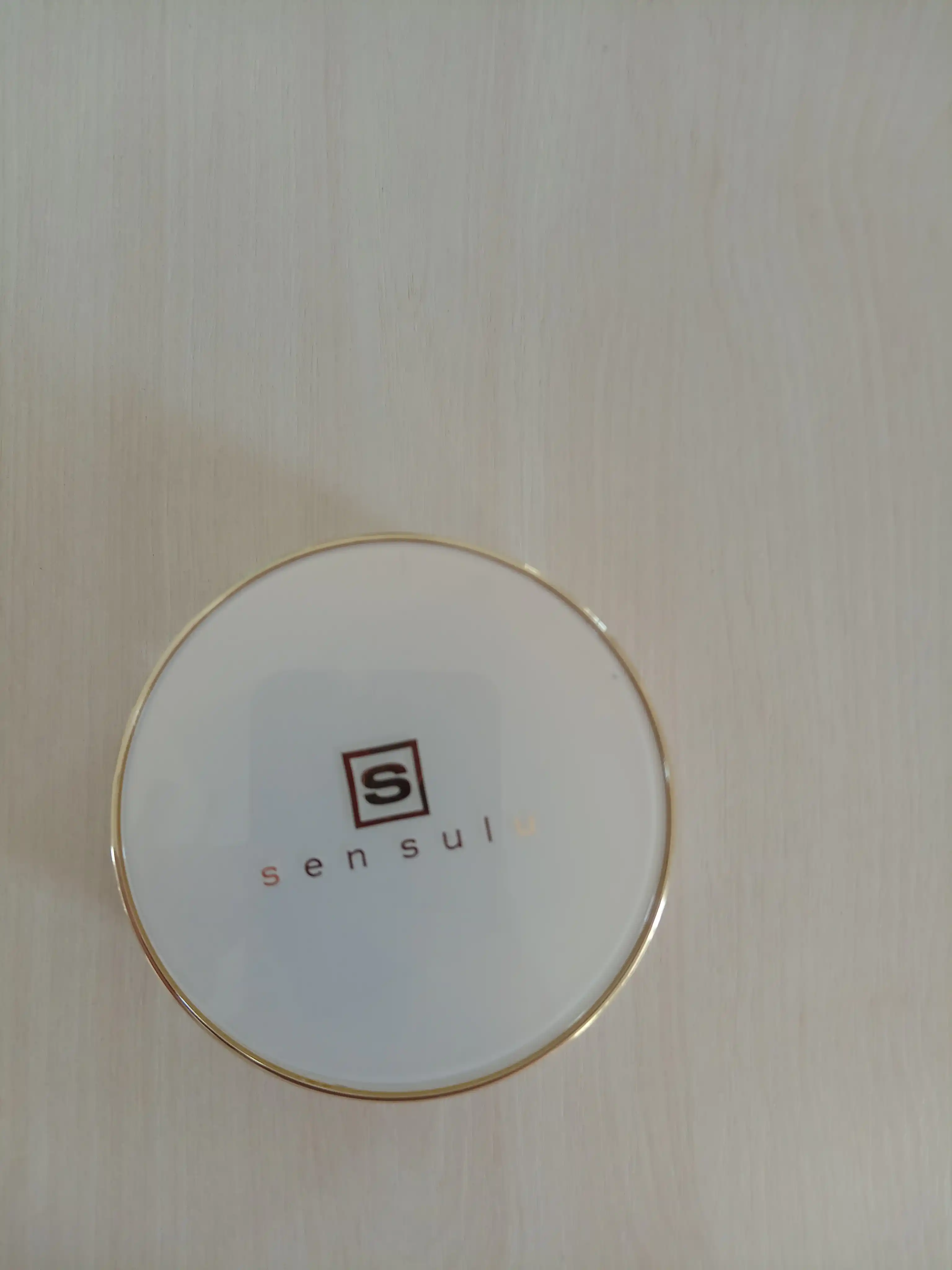 Sen Sulu mineral pudrasi V1 V2