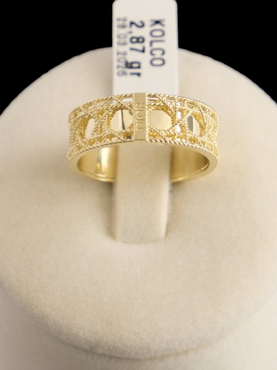 Золотое кольцо GOLDWISH в дизайне «DIOR», 5 вариантов размеров и веса — GOLDWIS-40-ЗОЛОТ-18