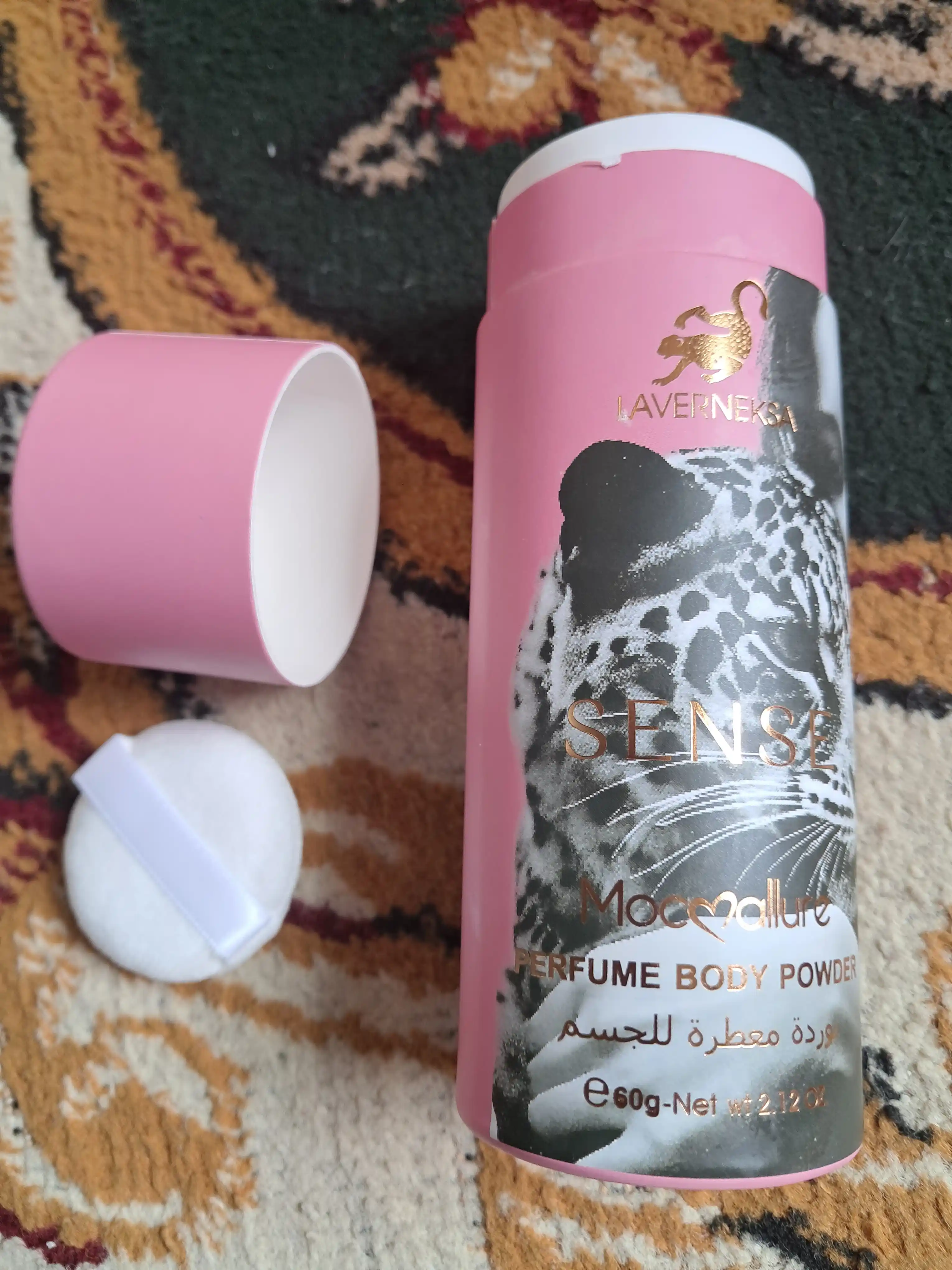 Ayollar va qizlar uchun parfyumerli shimmerli talk, 60 g