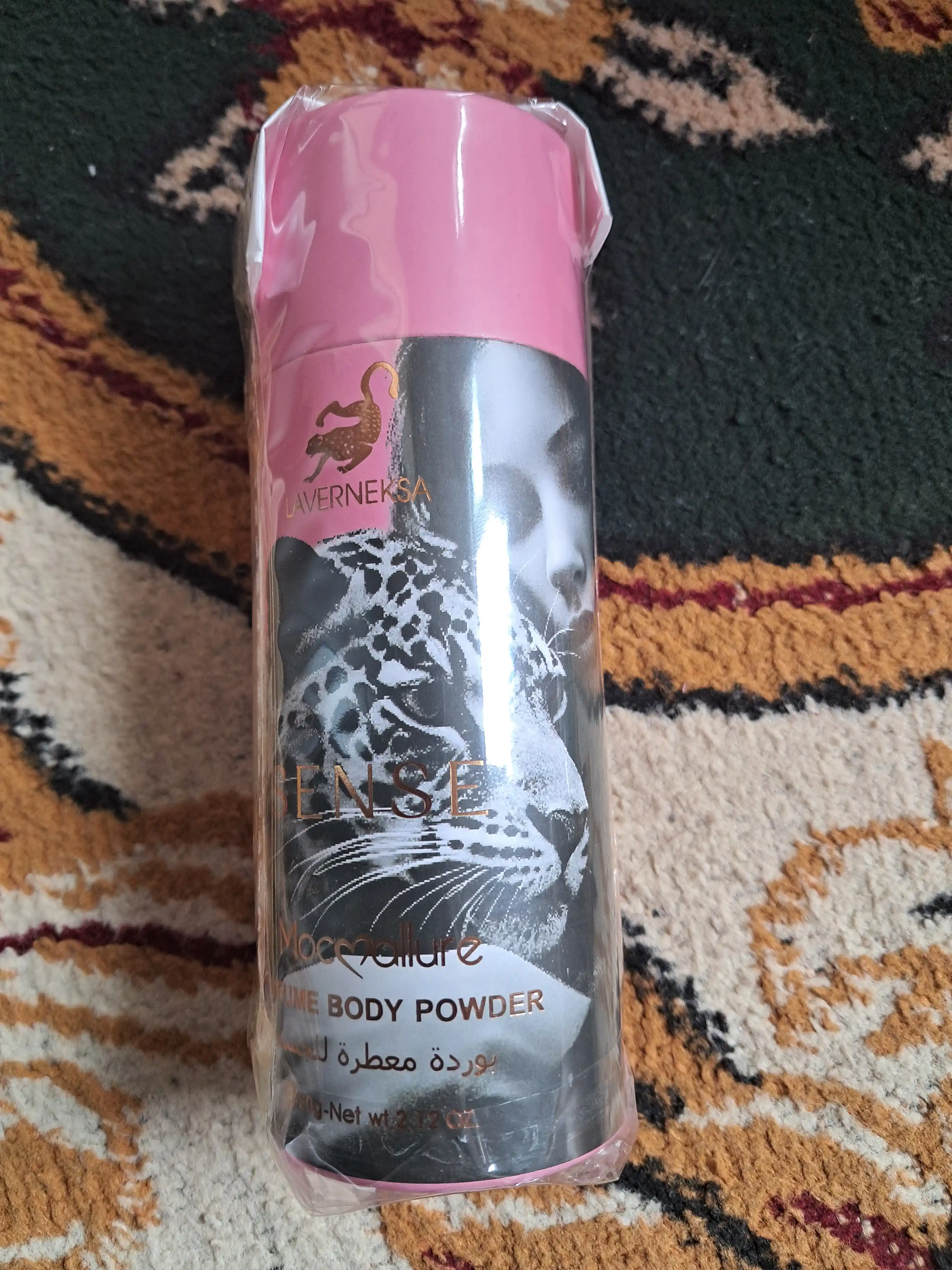 Ayollar va qizlar uchun parfyumerli shimmerli talk, 60 g