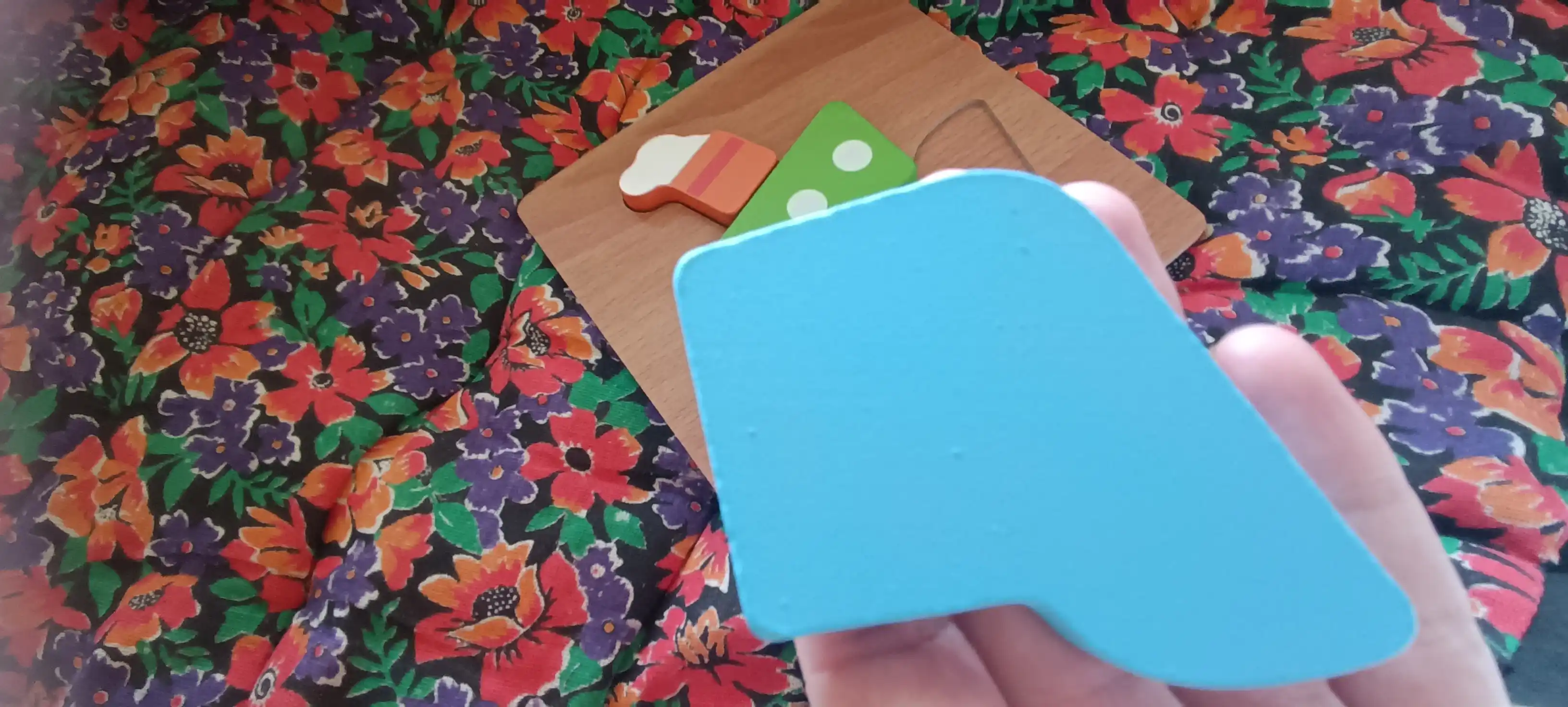 Montessori sorter piramida – raqamli yog‘och rivojlantiruvchi o‘yinchoq