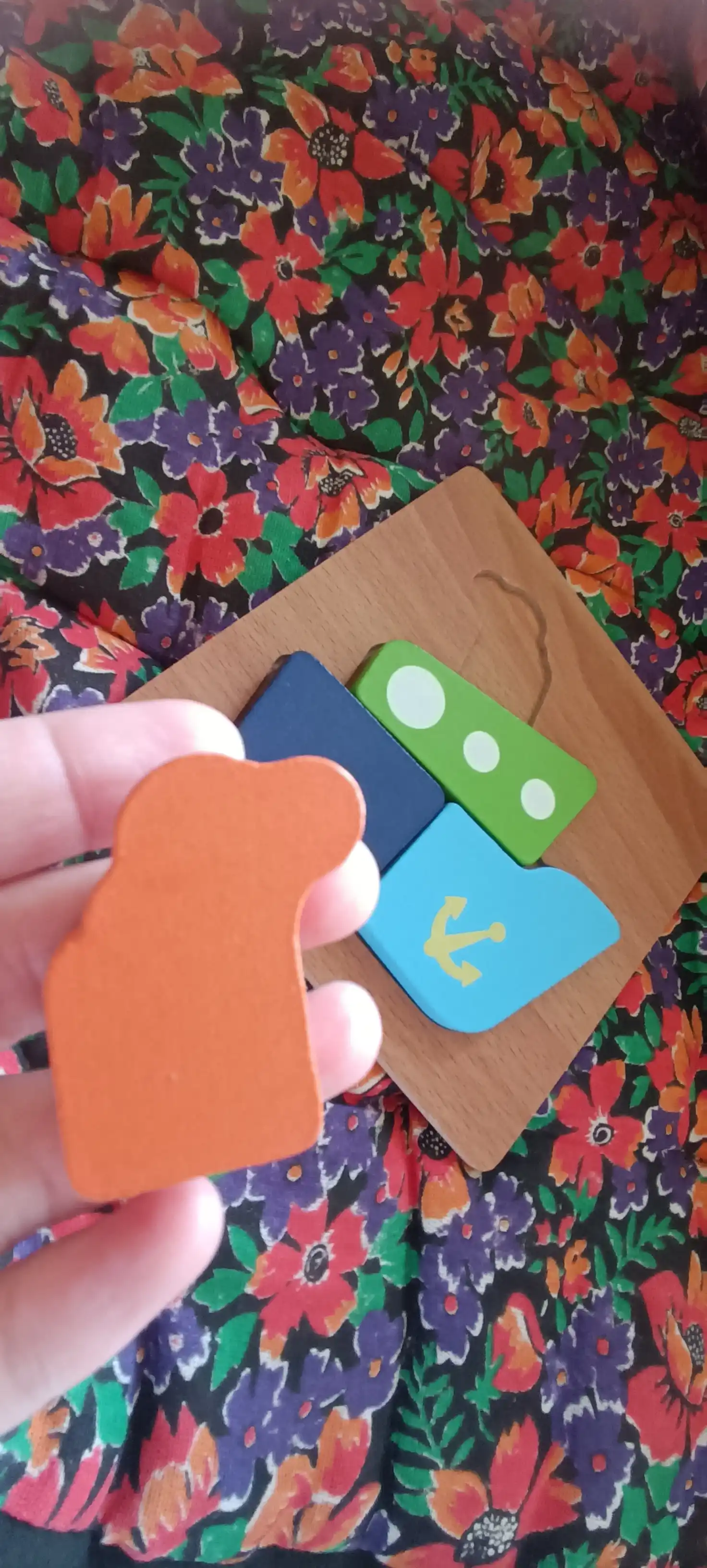 Montessori sorter piramida – raqamli yog‘och rivojlantiruvchi o‘yinchoq