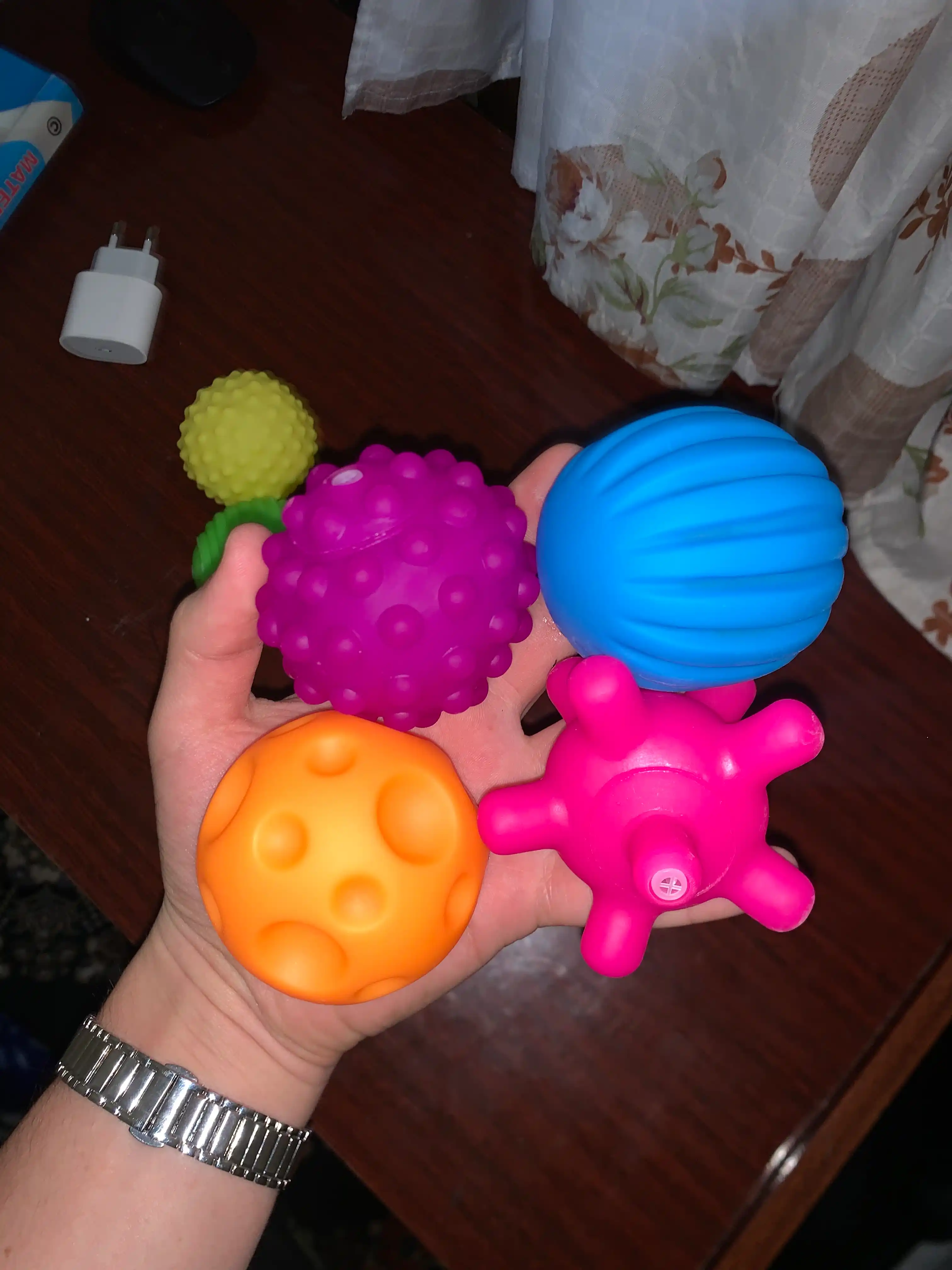 Развивающие игрушки для малышей