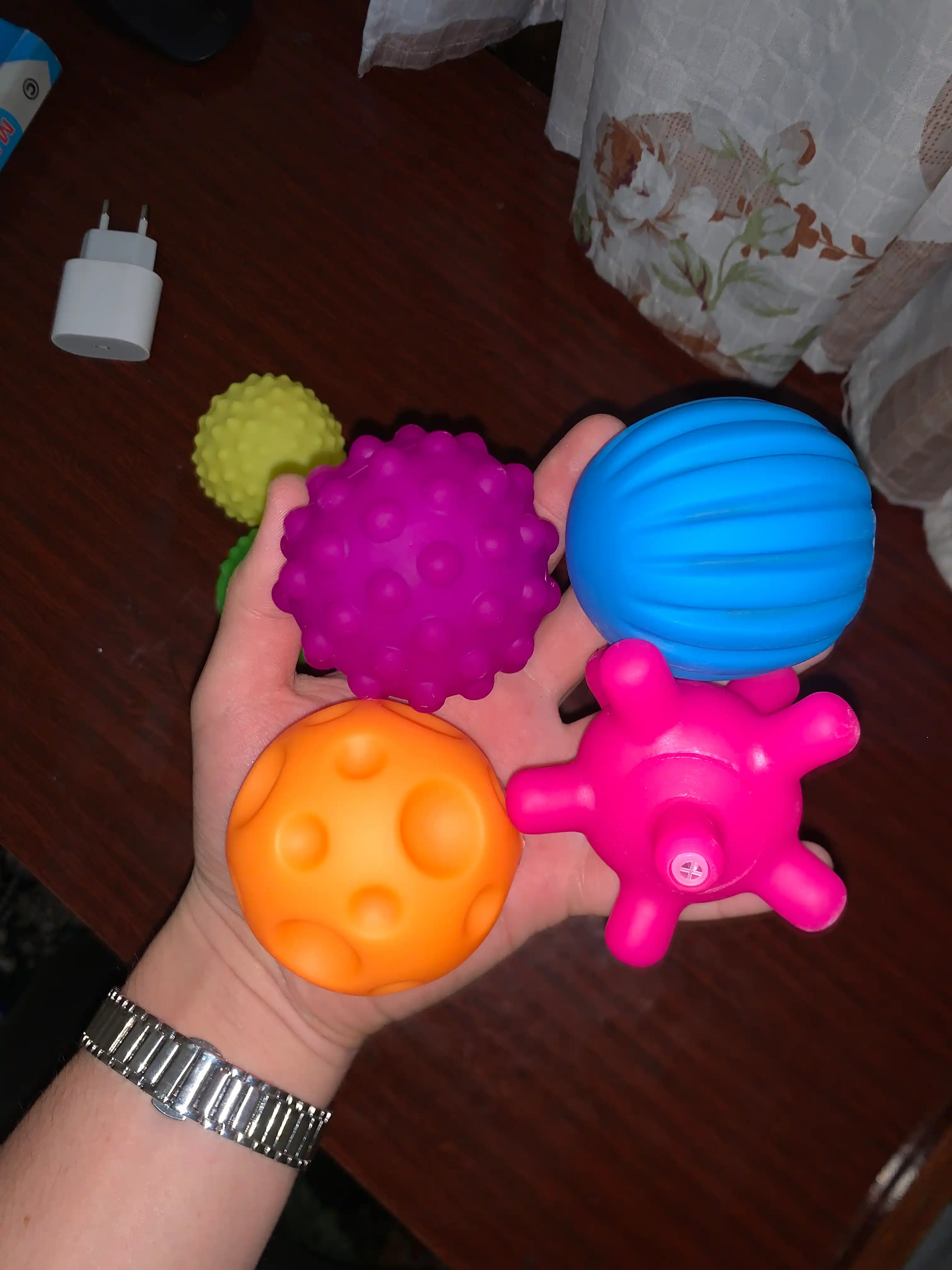 Развивающие игрушки для малышей