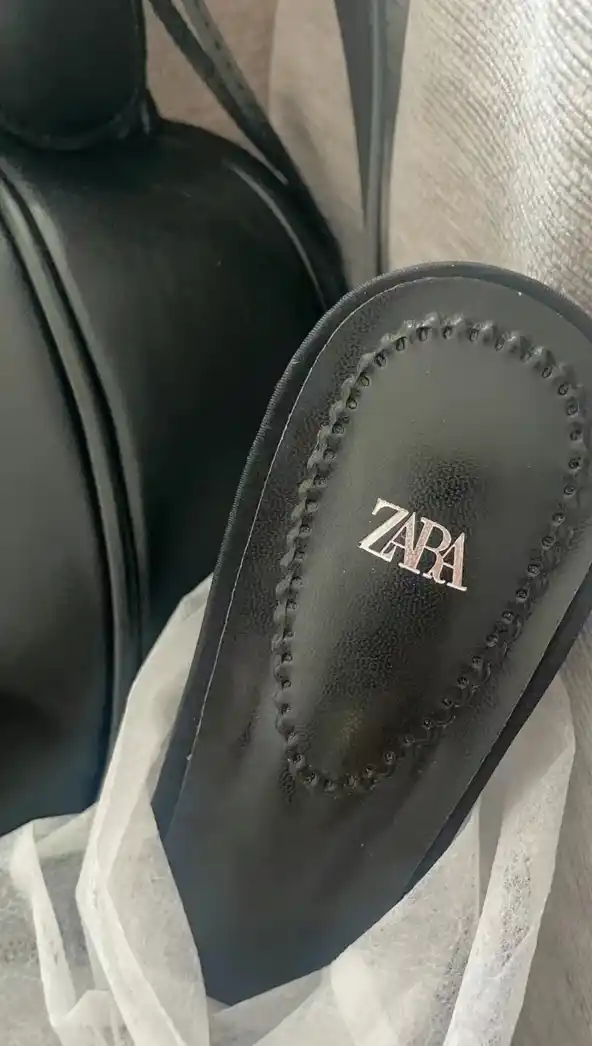 Обувь Zara, тапочки Zara, босоножки, стильные и удобные