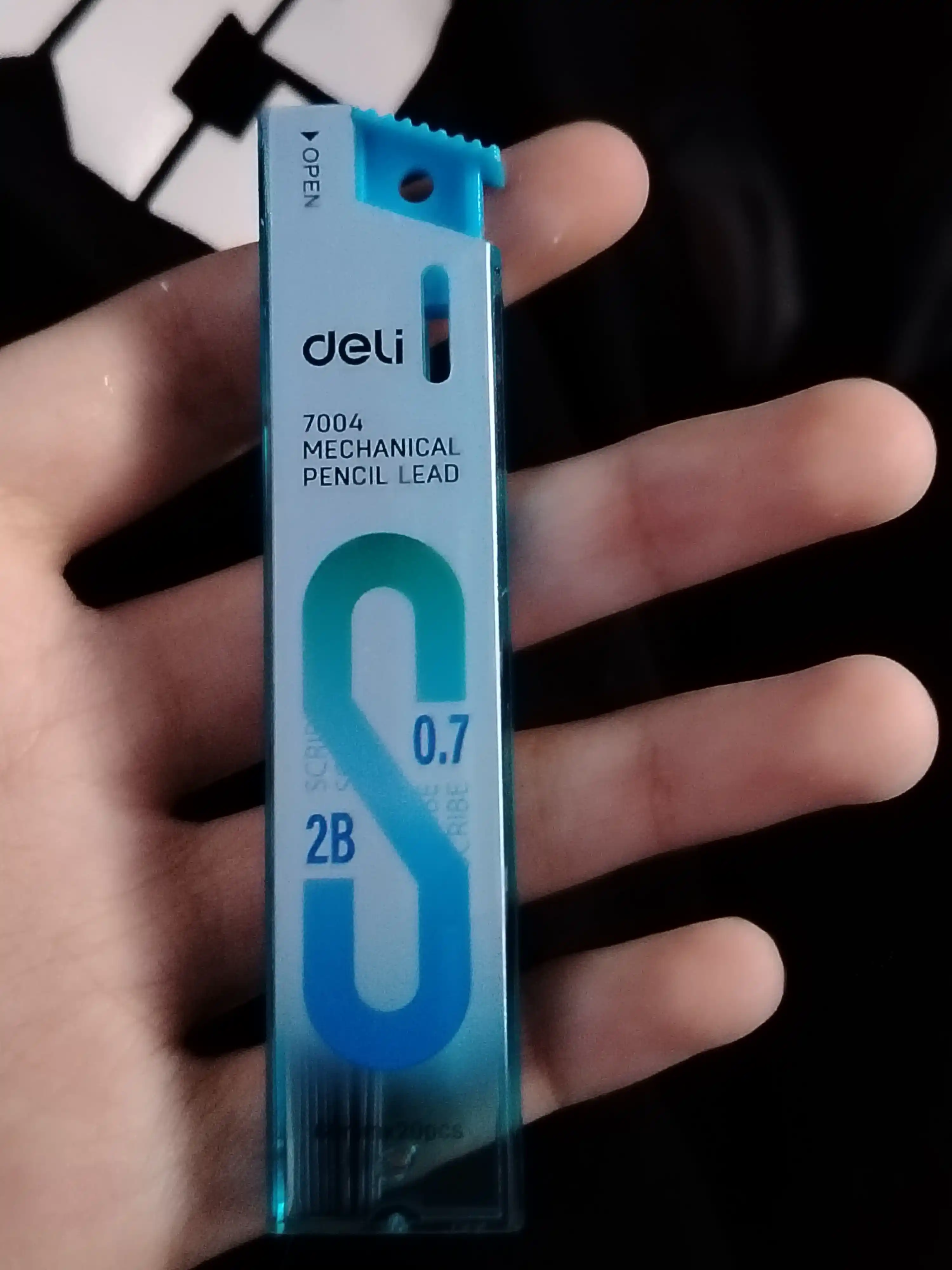 Qalam grifeli "Deli" E7004, 0.7 mm, 2B