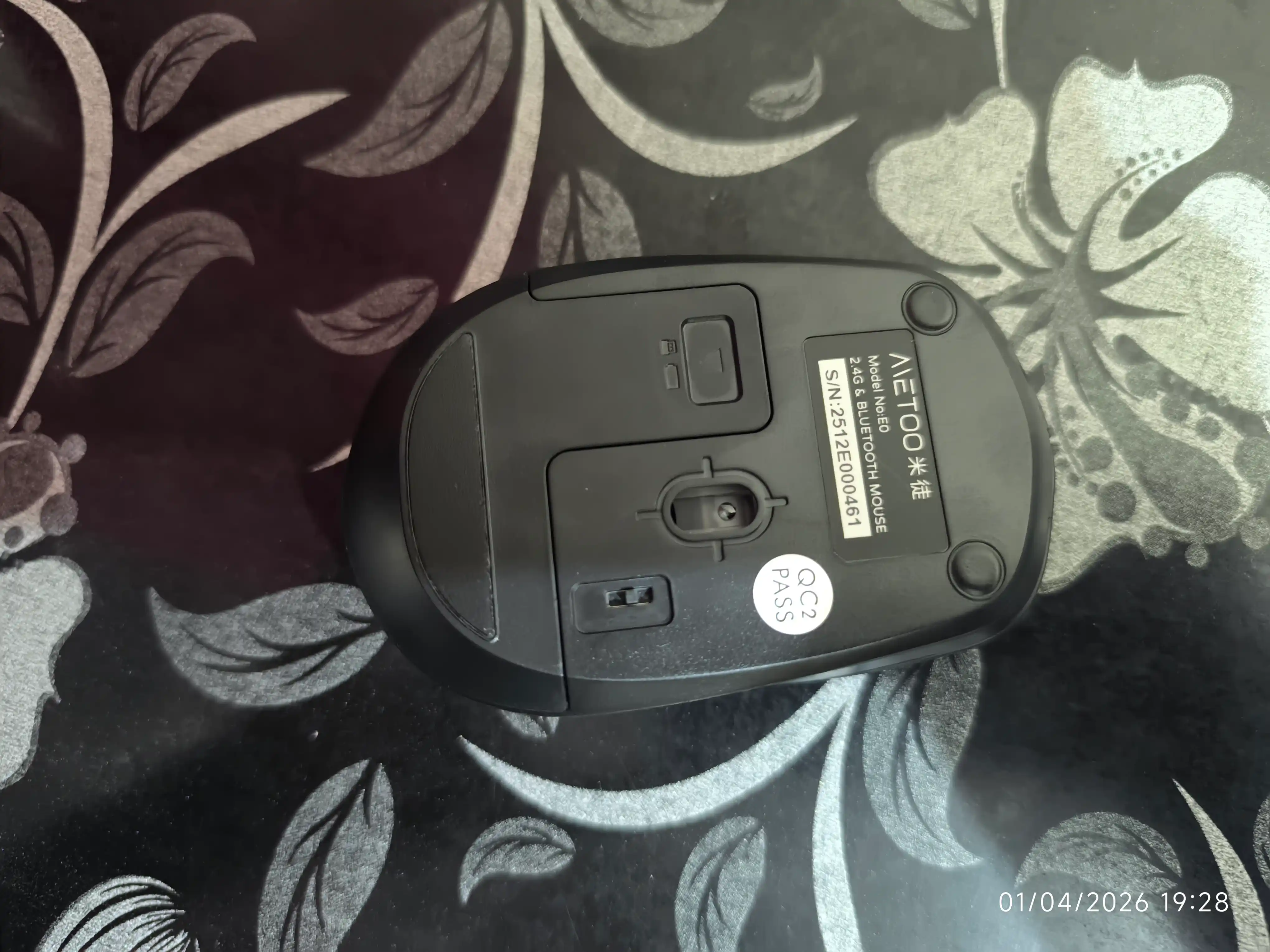 Sichqoncha simsiz va ovozsiz  2.4G va Bluetooth Metoo E0