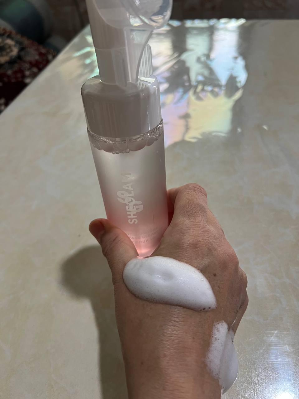 Cho'tka bilan tozalovchi ko'pik, yuz uchun namlovchi va tozalovchi penka, 150 ml