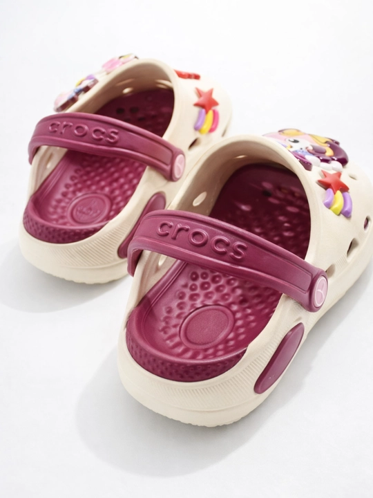 Bolalar kroks shippak, yengil va qulay, dekorli, yozgi sandal, orqa tasma