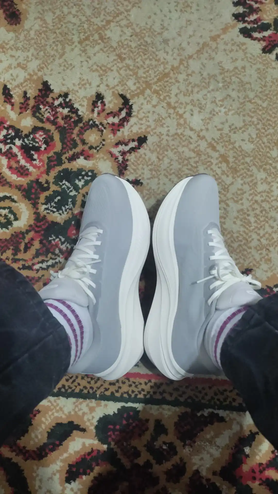 Li-Ning Yueying 5 — профессиональные беговые кроссовки нового поколения