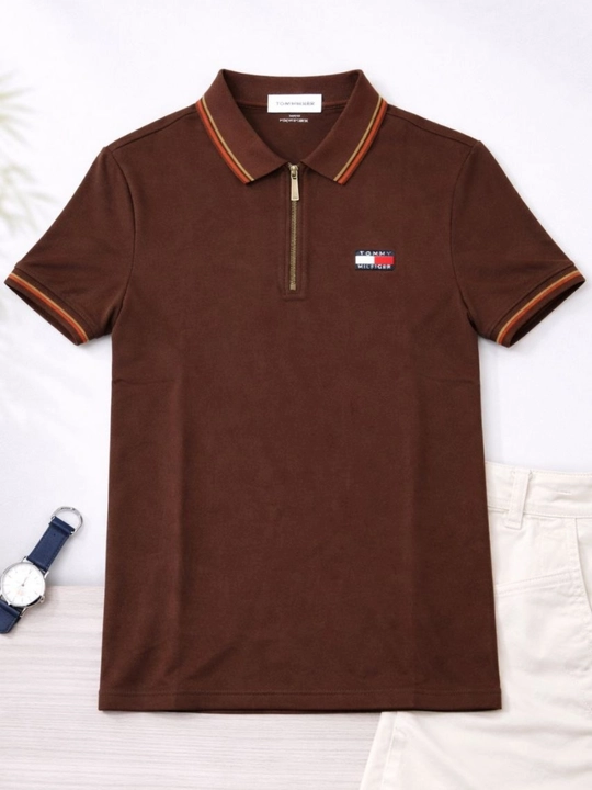 Zamonaviy Tommy Hilfiger finka yoqali erkaklar futbolkasi