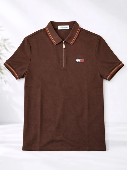 Zamonaviy Tommy Hilfiger finka yoqali erkaklar futbolkasi