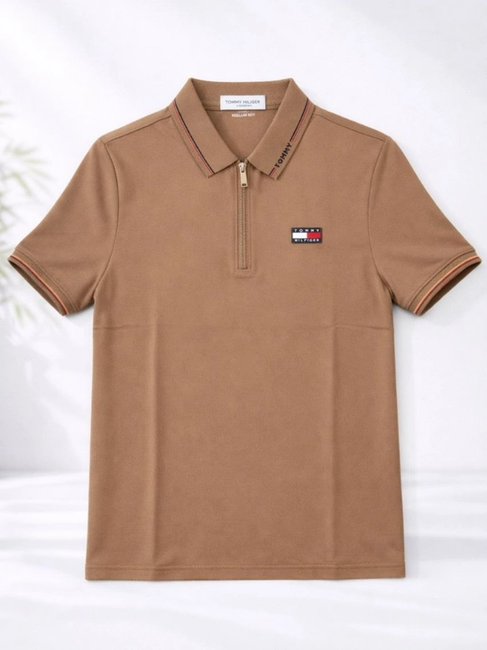 Zamonaviy Tommy Hilfiger finka yoqali erkaklar futbolkasi
