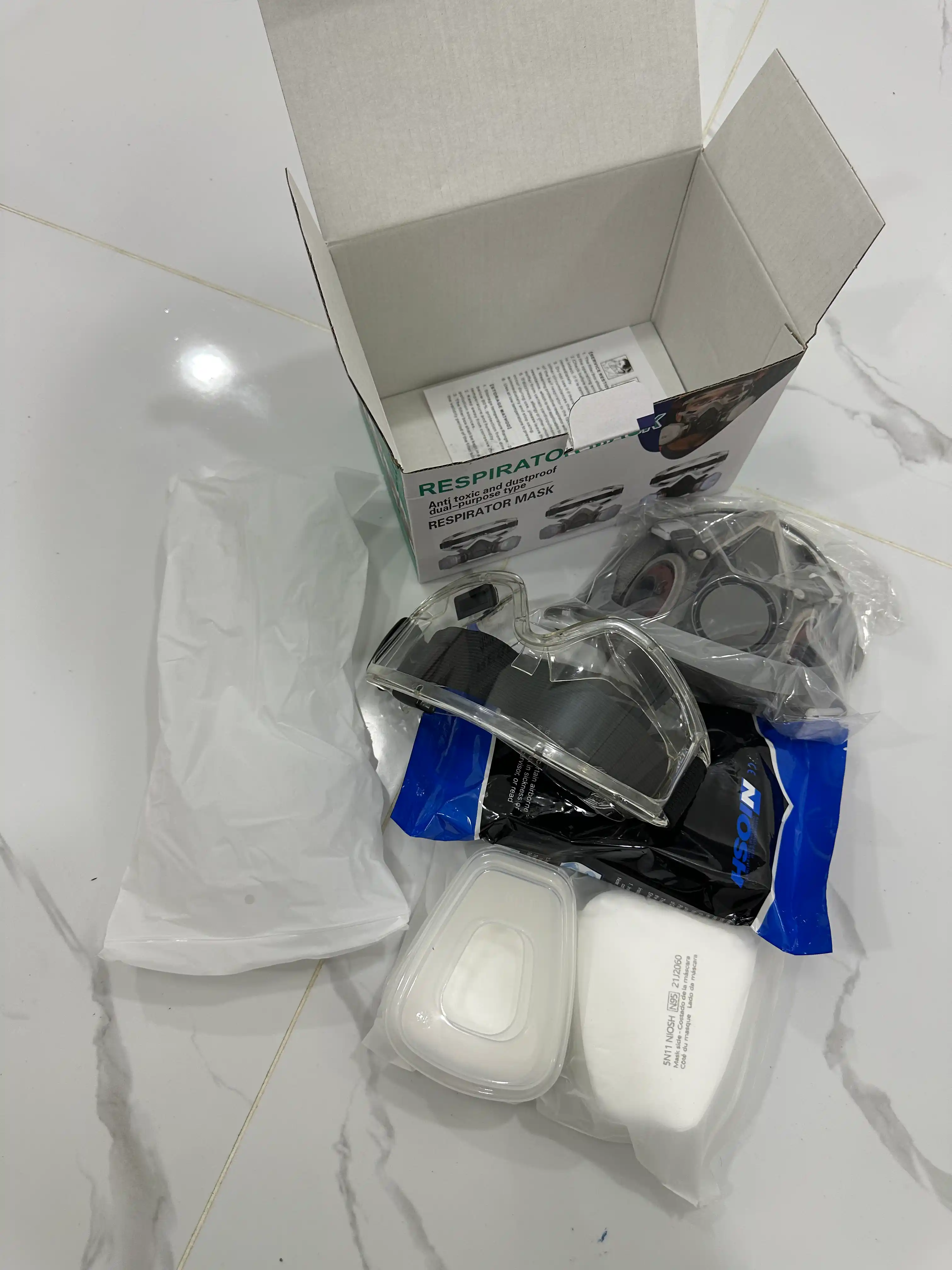 Respirator yarim niqobli, professional himoya ko'zoynagi bilan