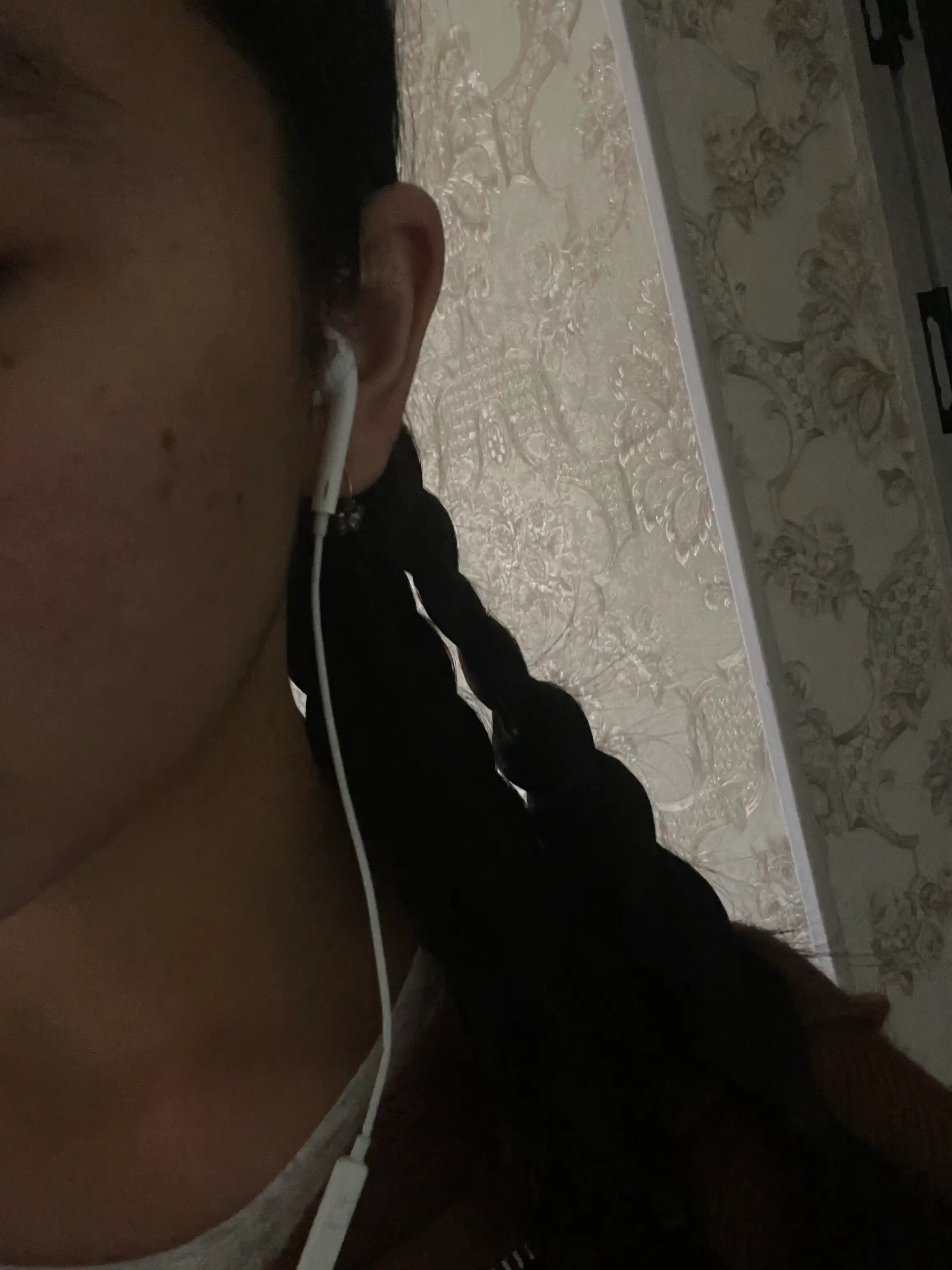 SIMLI iPhone quloqchinlari — Pop-Up mikrofon, Lightning kabel, tiniq ovoz