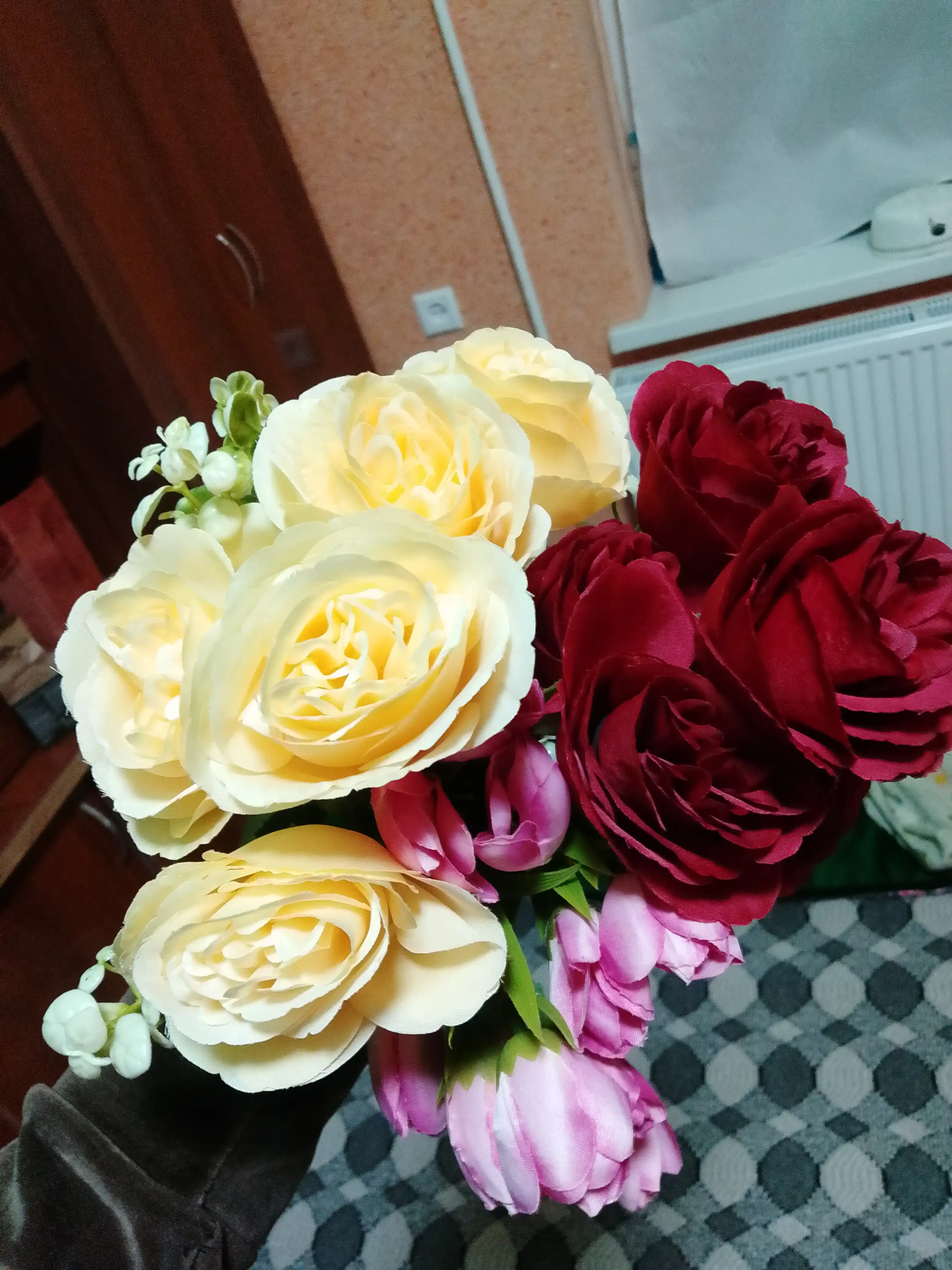 Искусственные цветы, для подарка, букетов и декора, 28-45 см
