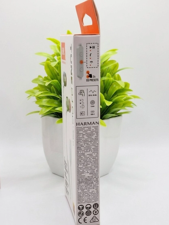 Simli quloqchinlar JBL Tune 310C USB-C, mikrofonli va pultli