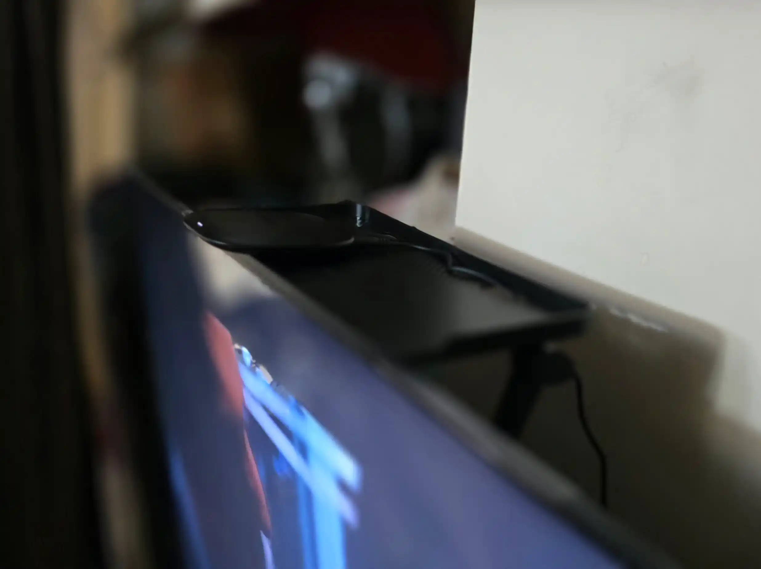 Полка для роутера, полка на телевизор, подставка для тюнера, DVD, WiFi роутер, SMART BOX