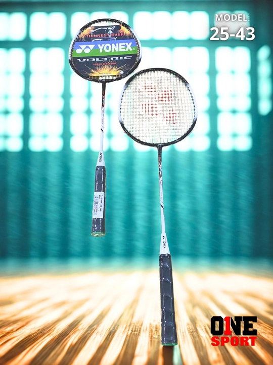 Бадминтонный набор Yonex Voltric – 2 ракетки + сумка, для профессионального спорта