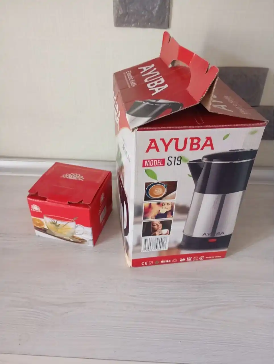 Elektr choynak AYUBA 2.2L, 1800W, zanglamas po‘lat, avtomatik o‘chish