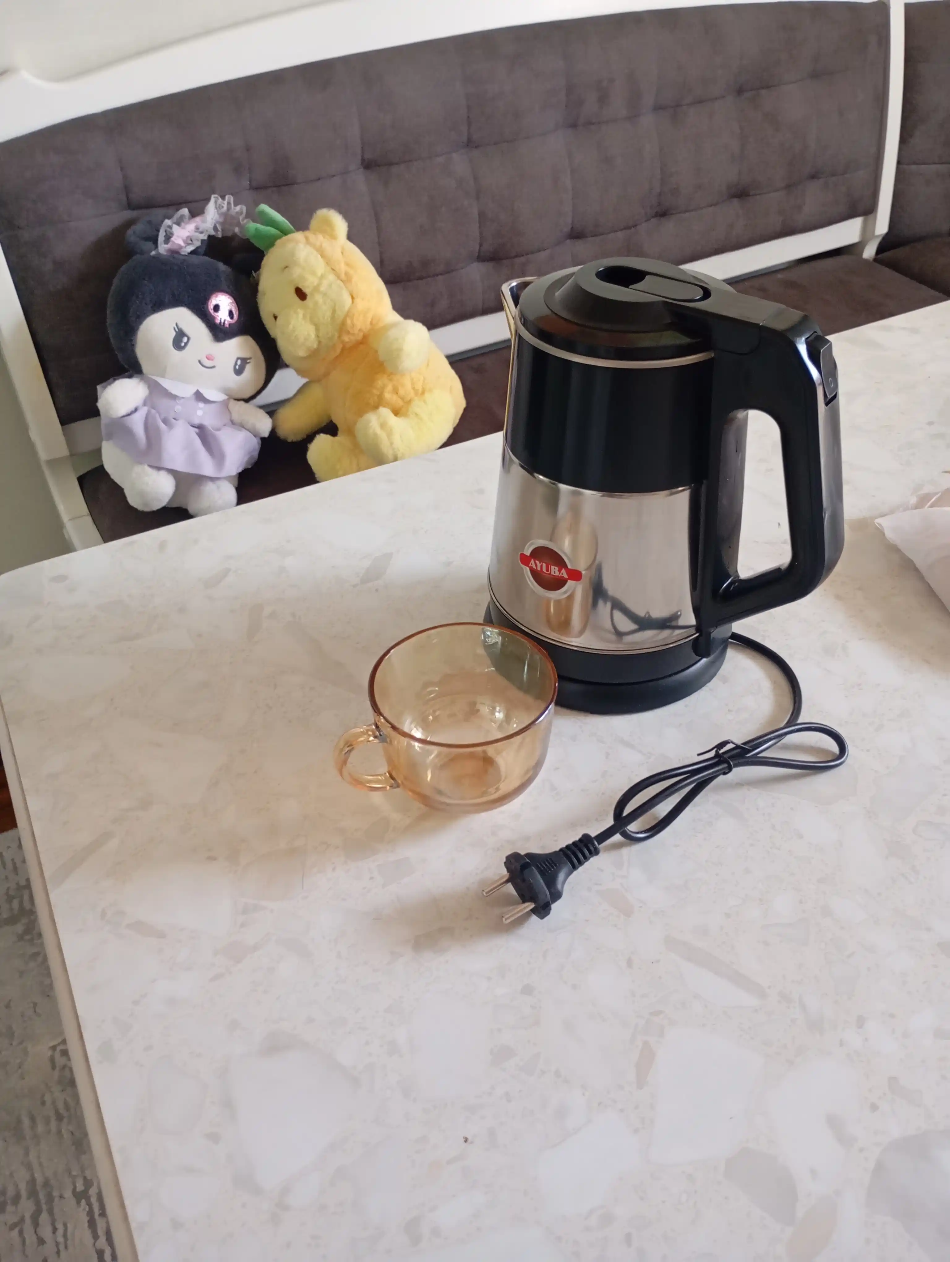 Elektr choynak AYUBA 2.2L, 1800W, zanglamas po‘lat, avtomatik o‘chish