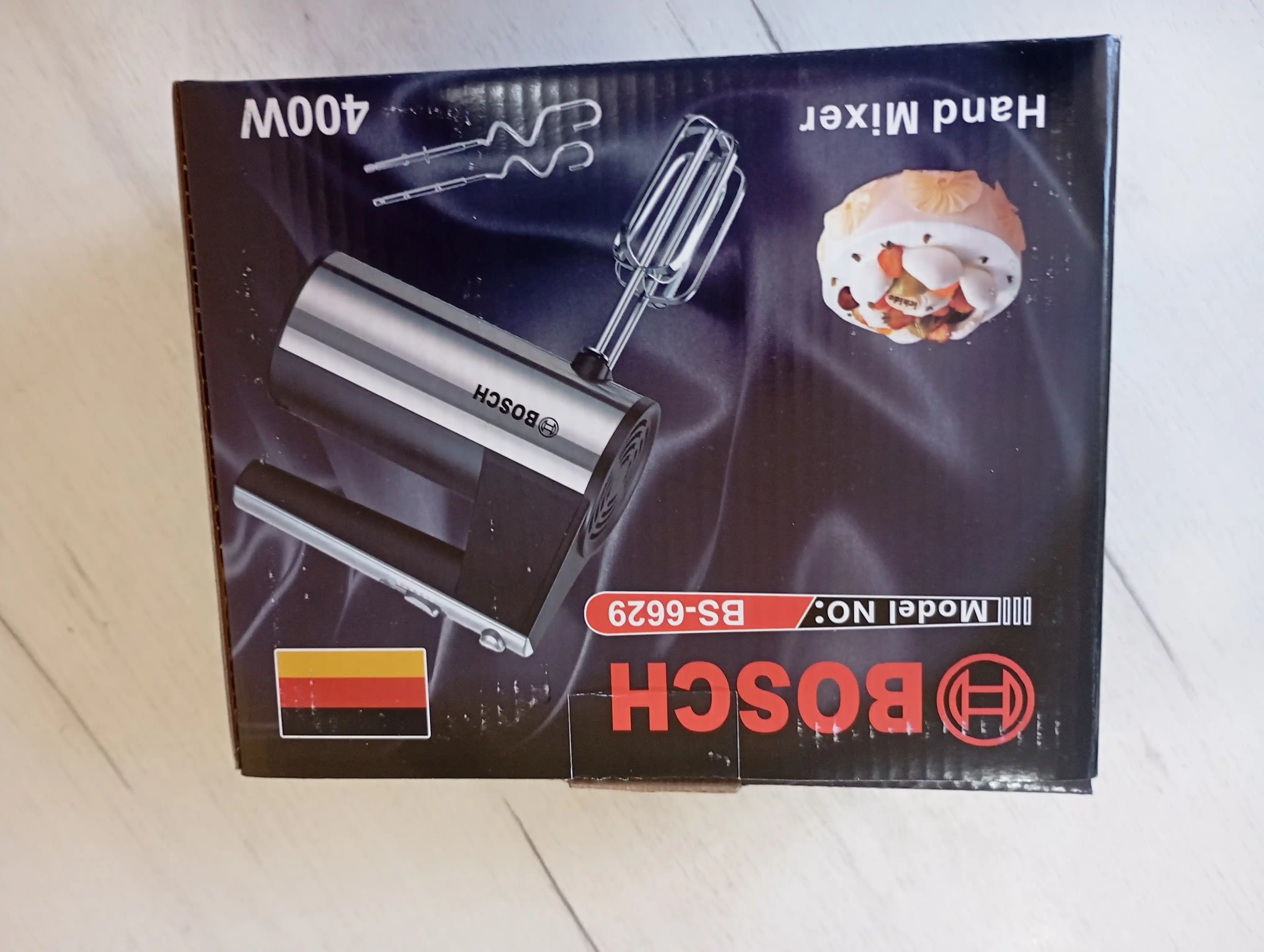 Ручной миксер BOSCH 400W, 5 скоростей + турбо, 2 насадки в комплекте