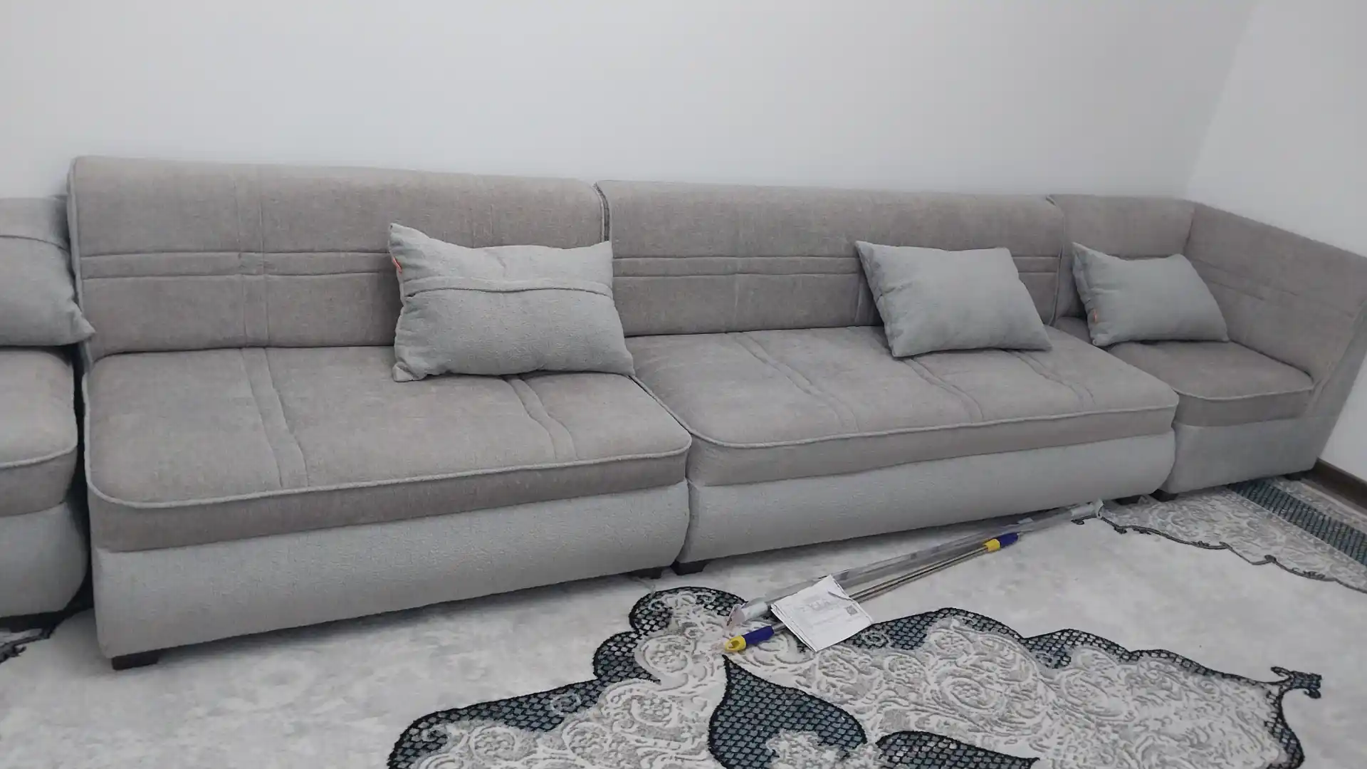 Universal mini burchakli divan
