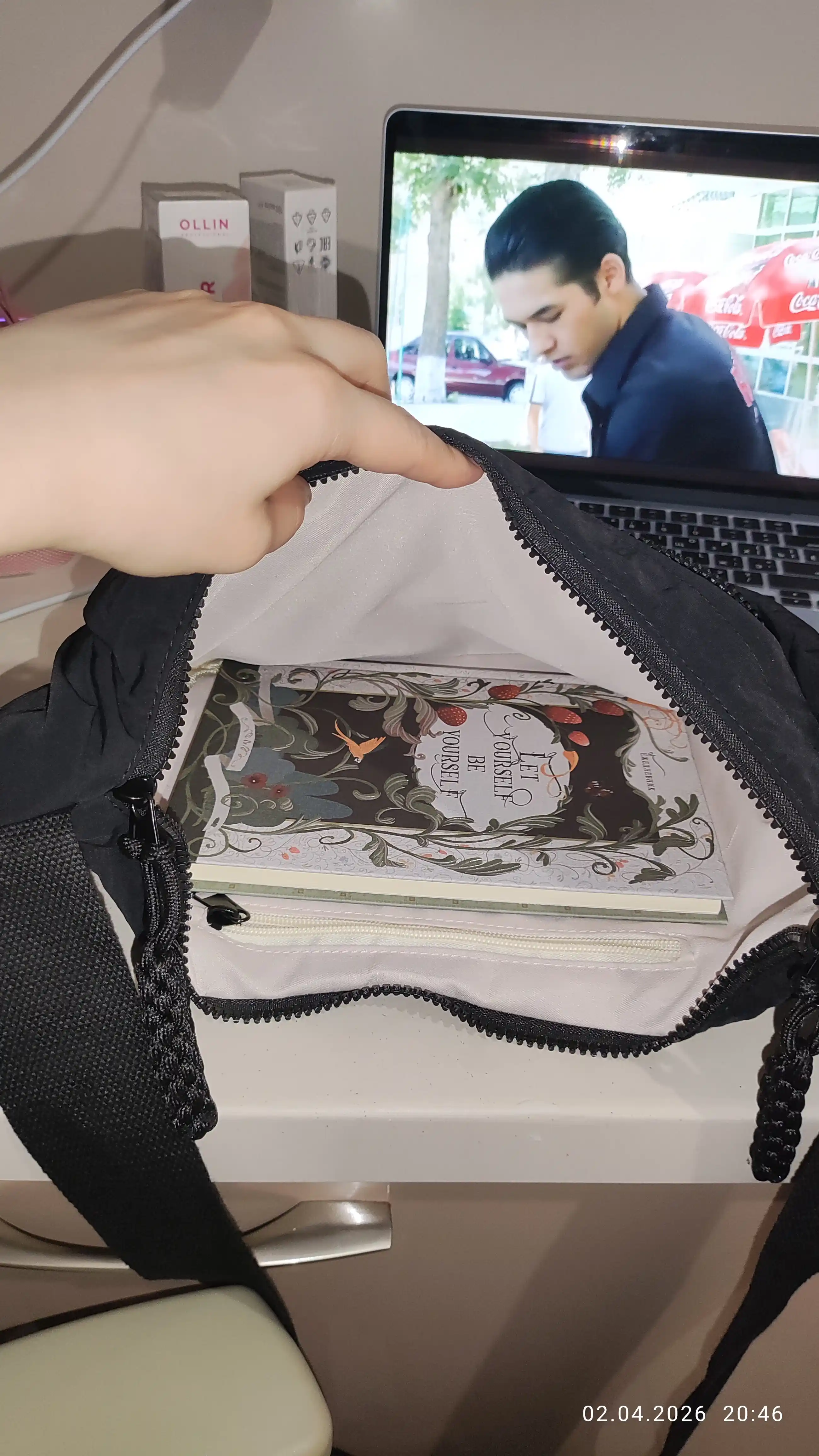 Erkaklar va ayollar uchun sumka — yelkadan osiladigan keng sig‘imli bananka sling
