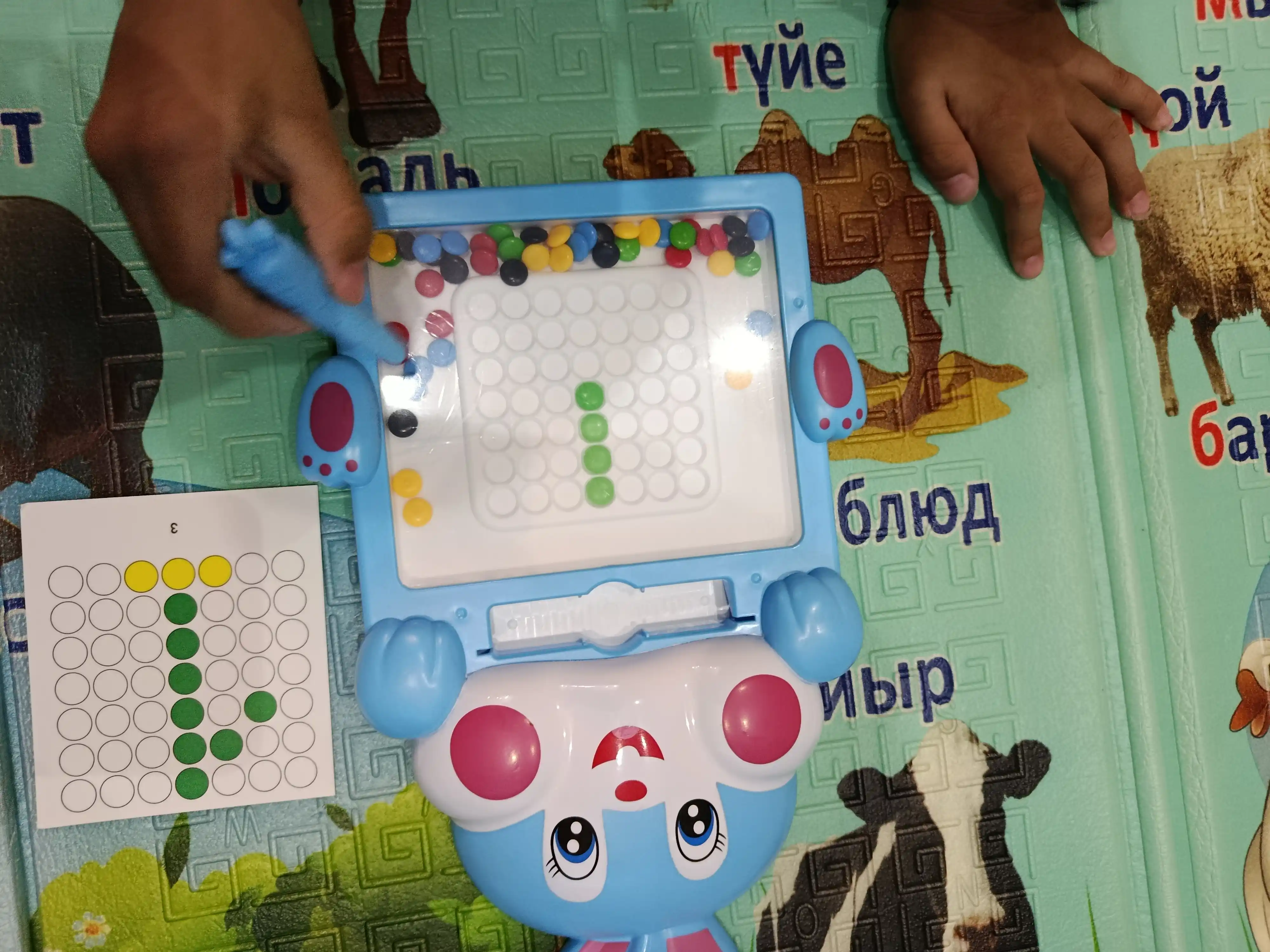 «Zaychishka» bolalar uchun kreativ chizish o'yinchoq taxtasi