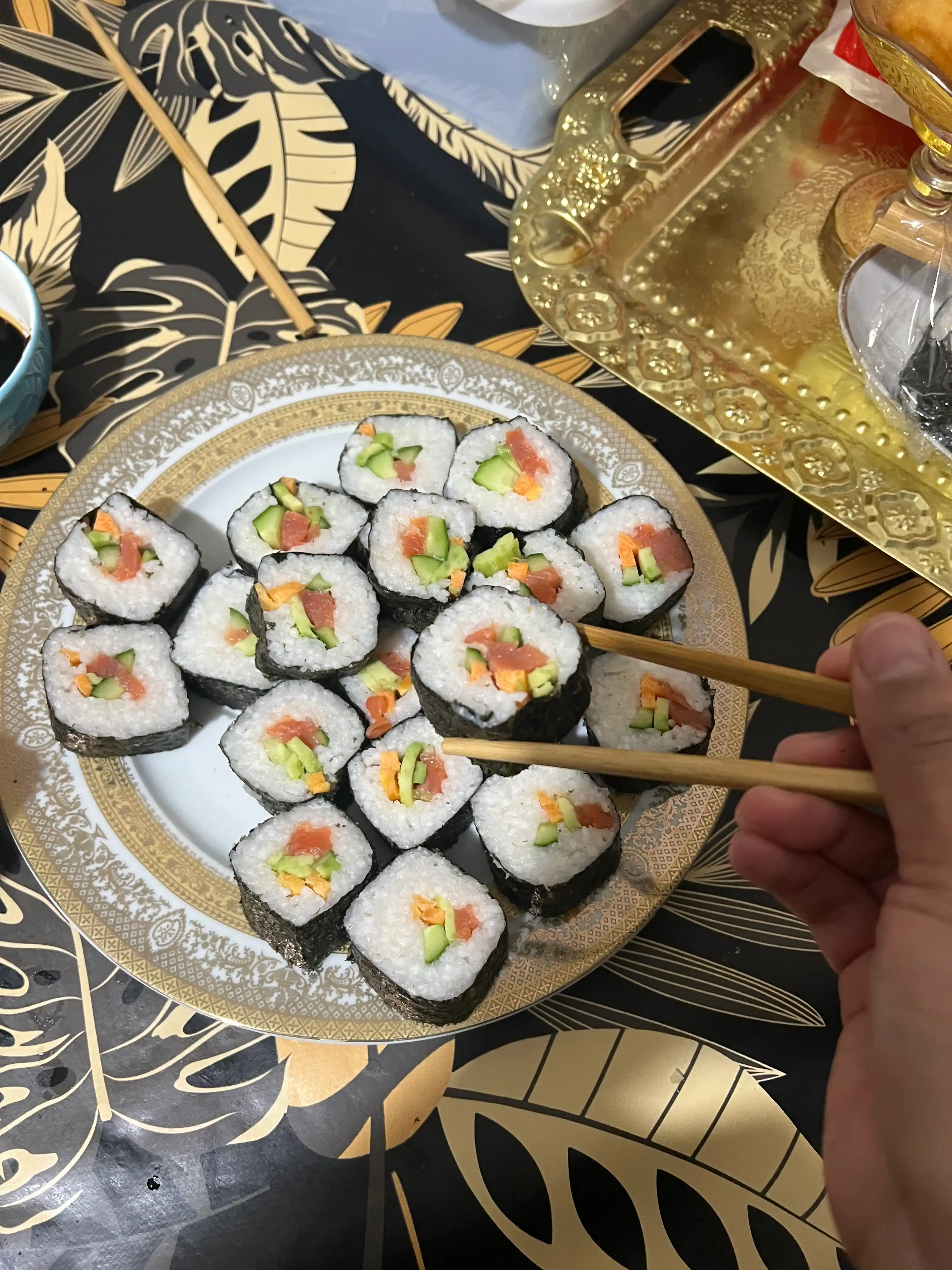 Sushi va rollar uchun yog‘och ovqatlanish tayoqchalari, bambukdan, 10 dona, 20 dona