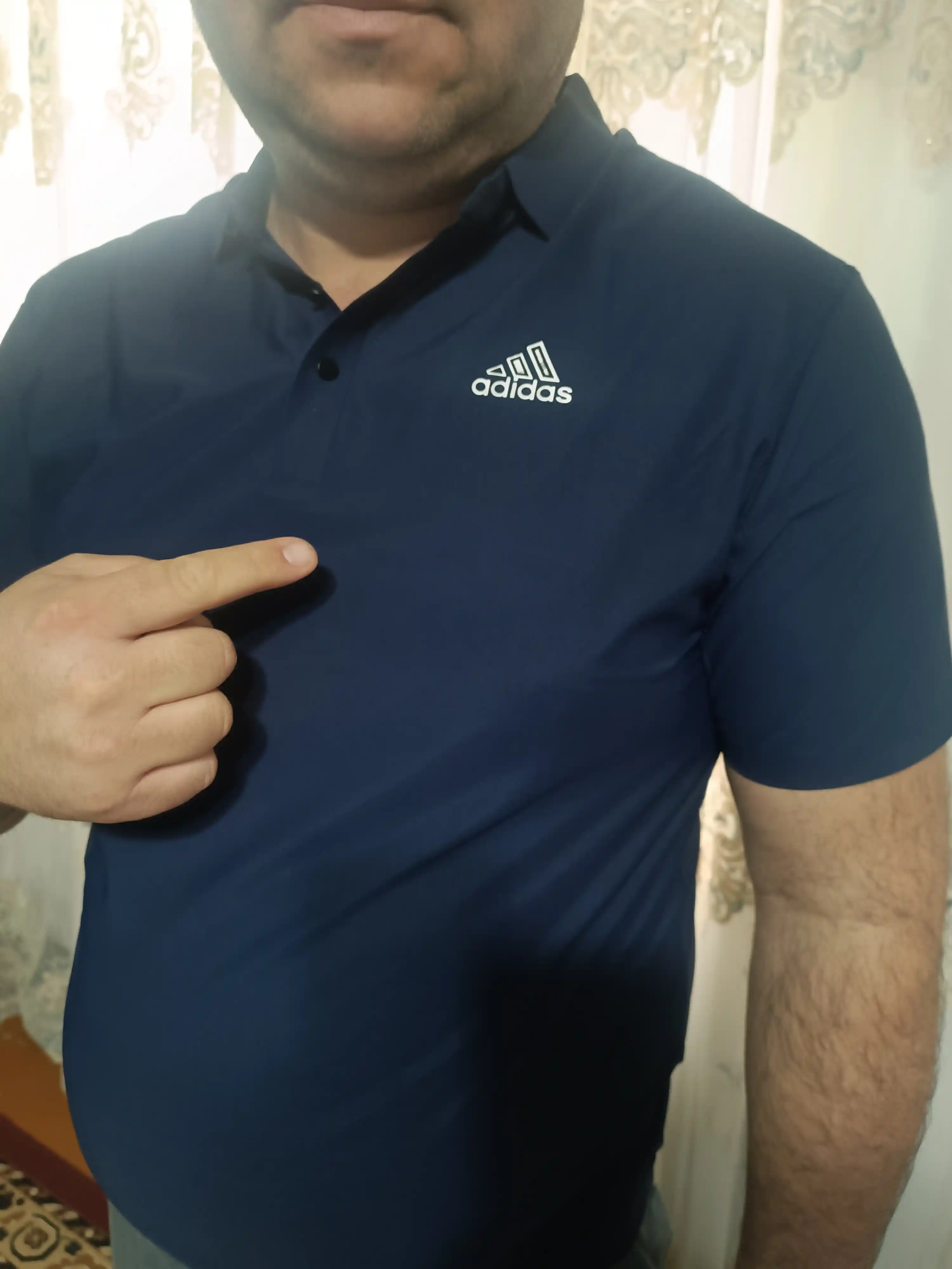 Erkaklar uchun mavsumiy fudbolka