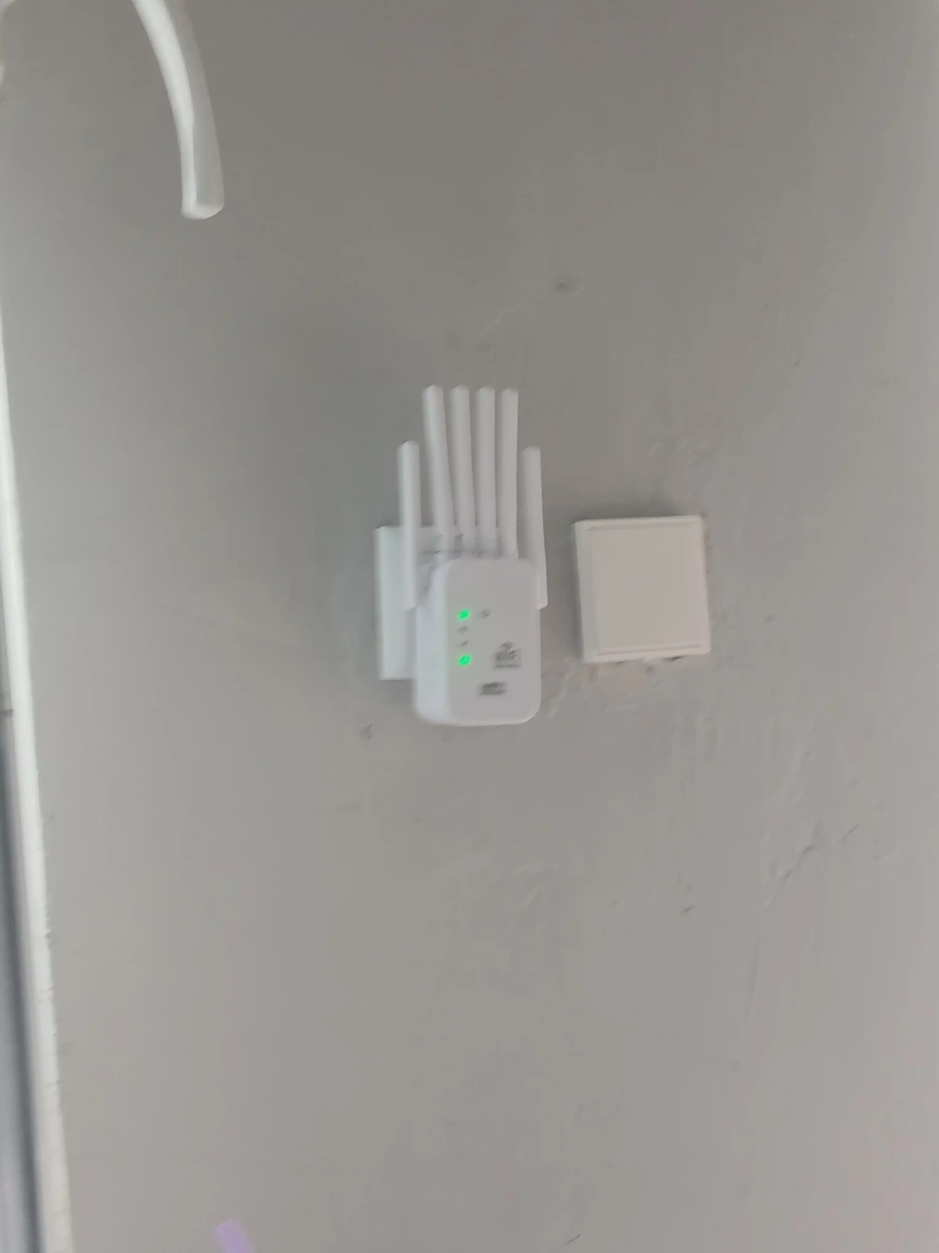 Усилитель Wi-Fi сигнала репитер Усилитель Wi-Fi сигнала Мини роутер