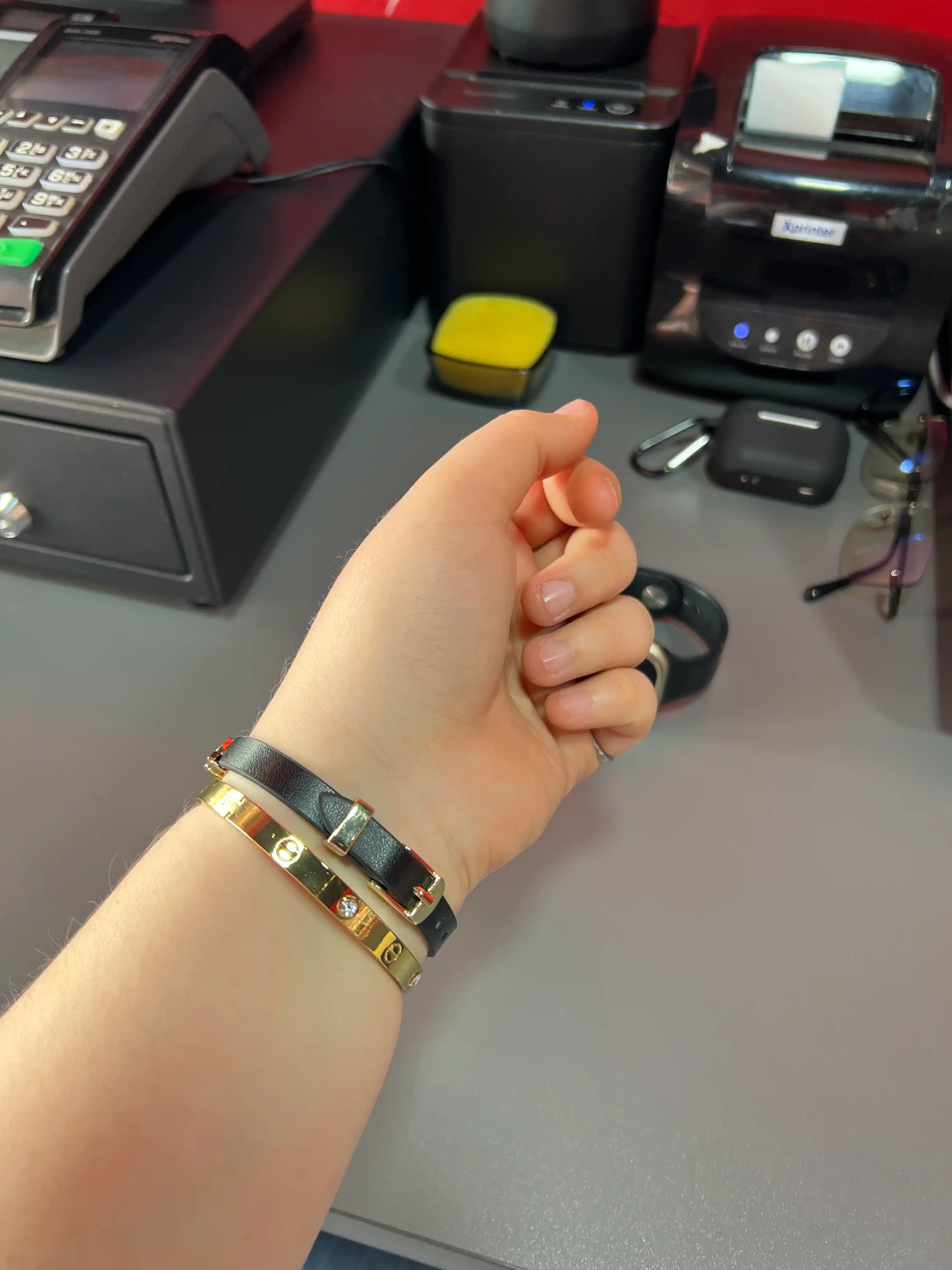 Браслет Cartier с ремешком, комплект из двух, стильный и прочный