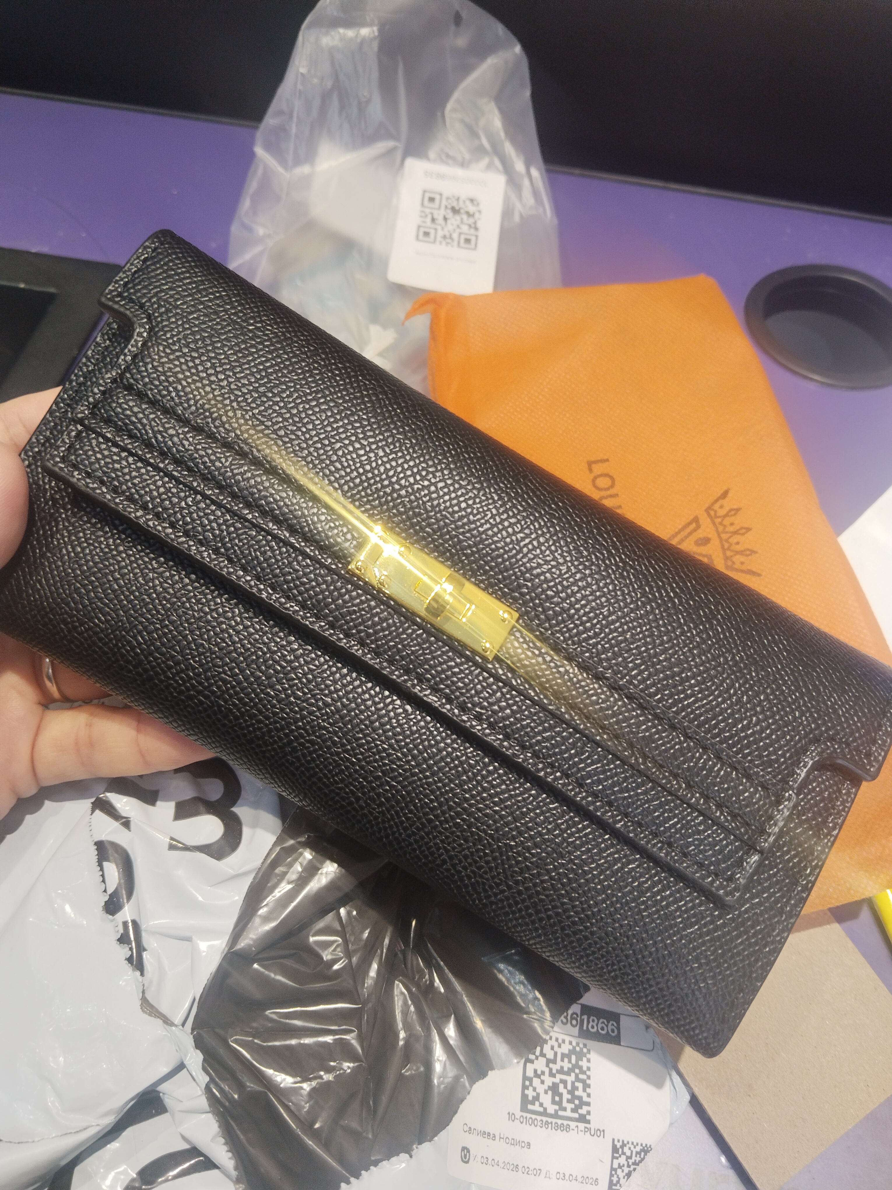 Ayollar hamyoni, ekocharm, kartalar himoyasi anti-RFID