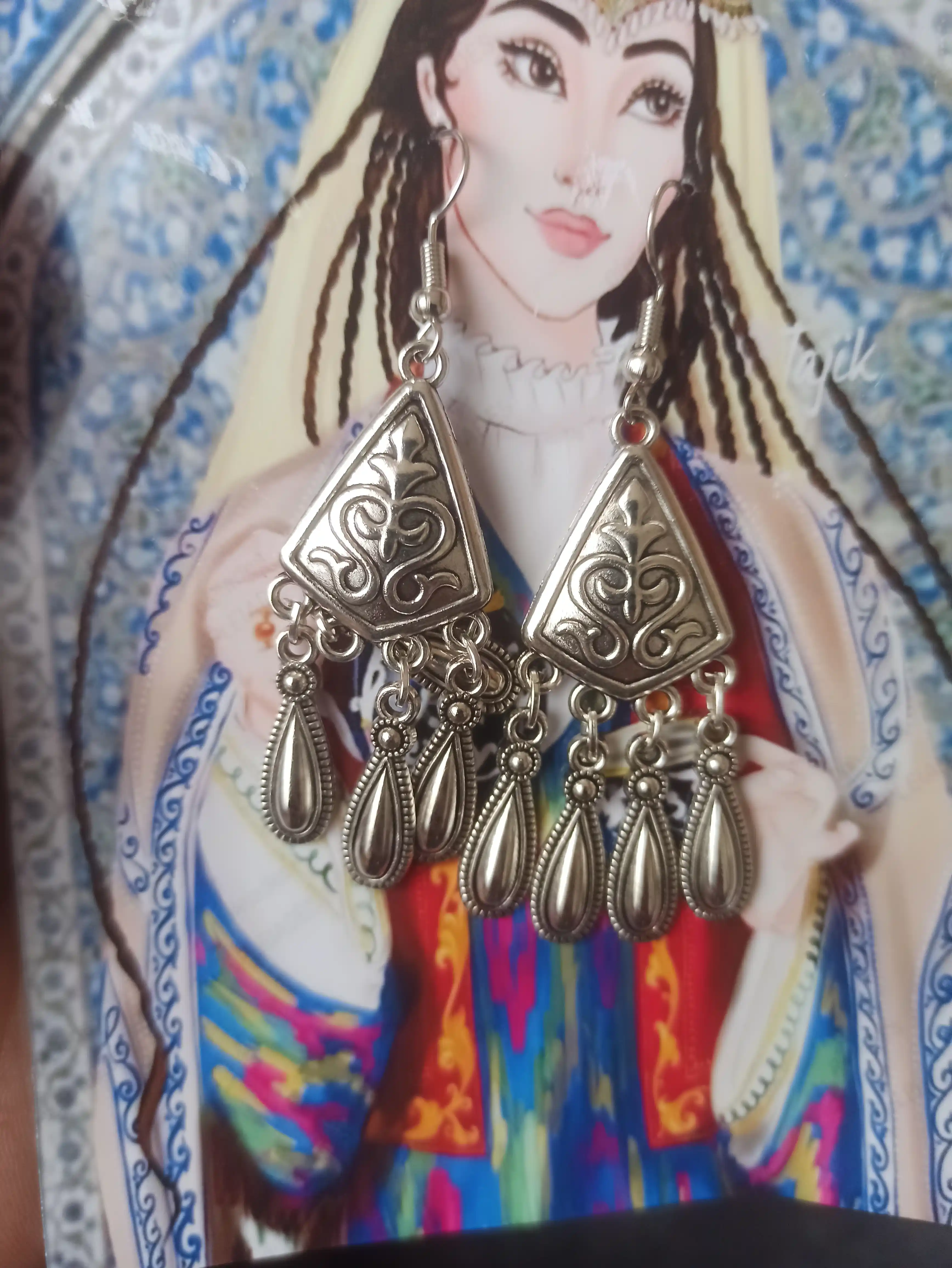 Национальные украшения, серьги
