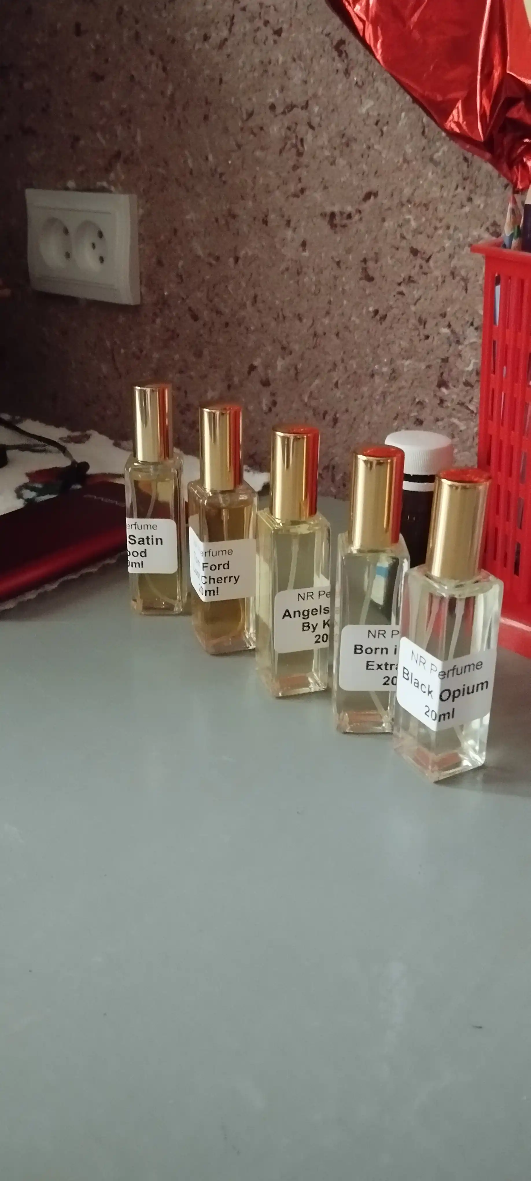Atir Hibiscus Mahajád Maison Crivelli, erkaklar va ayollar uchun