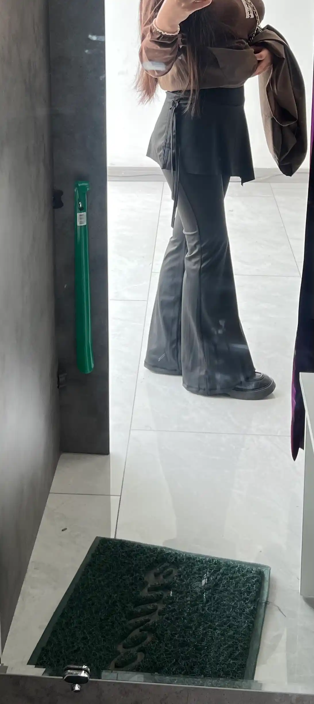 Ayollar klyosh legginslari Kioko, yubkali klyosh shimlar, ayollar sport kiyimi