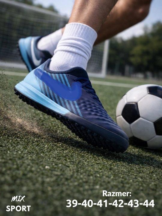Futbol uchun butsi va sarakanojkalar MAGISTA X, kattalar uchun o'lchami 39-44 - 