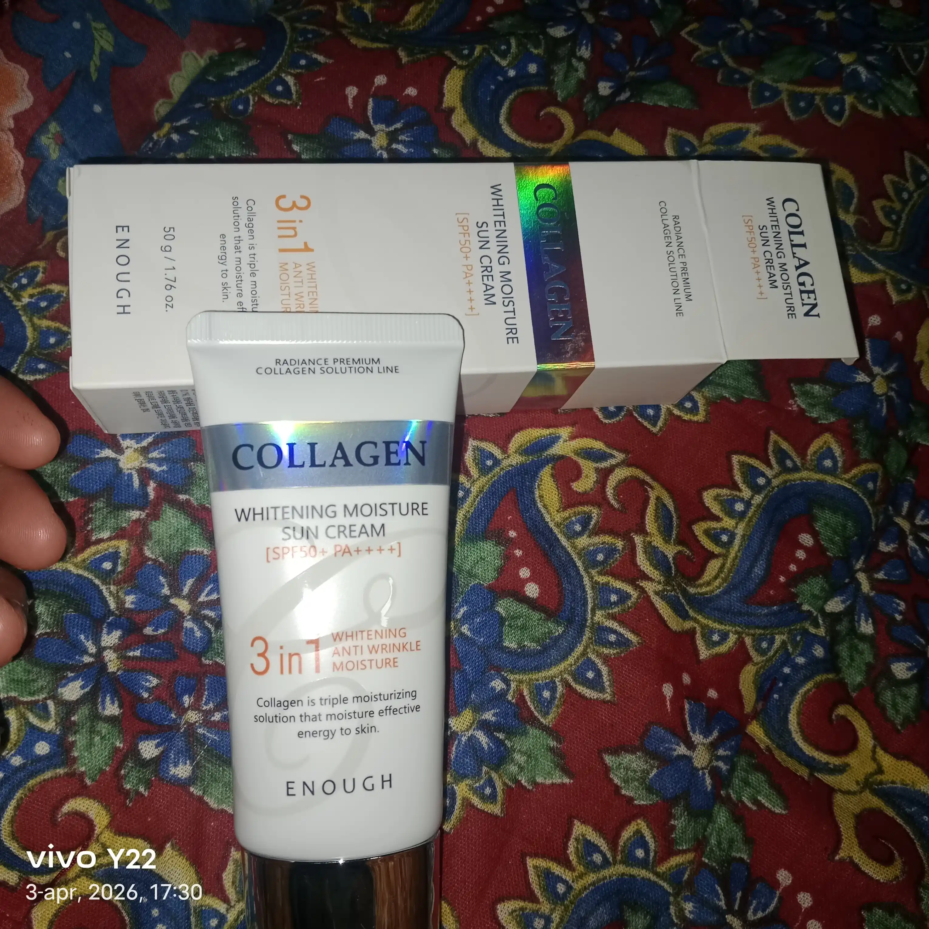 Quyoshdan himoya qiluvchi krem-essensiya SPF 50+ PA++++, sezgir teri uchun