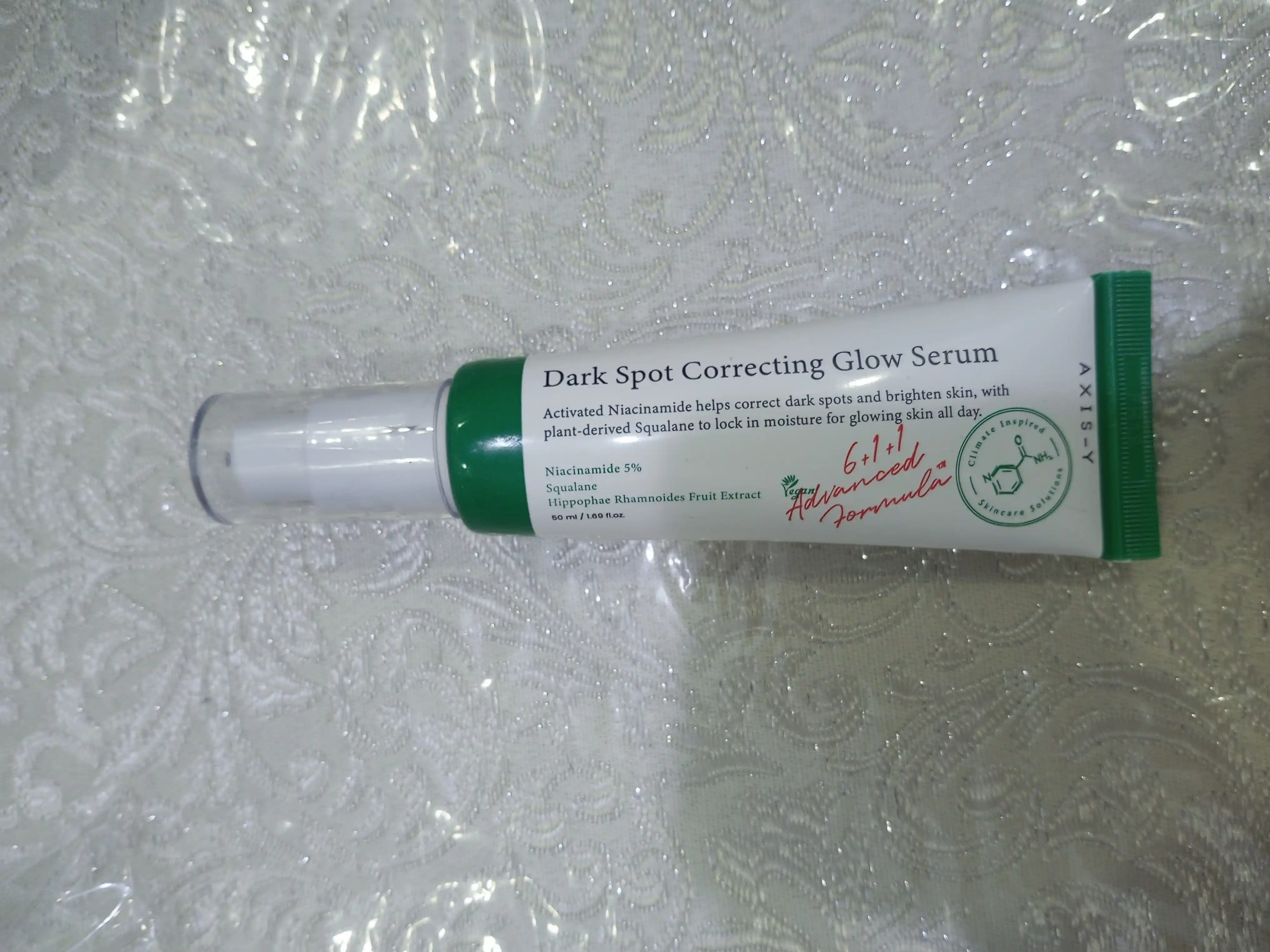 Teri rangini yorituvchi serum — Dark Spot Correcting Glow Serum, Axis-Y, 50 ml